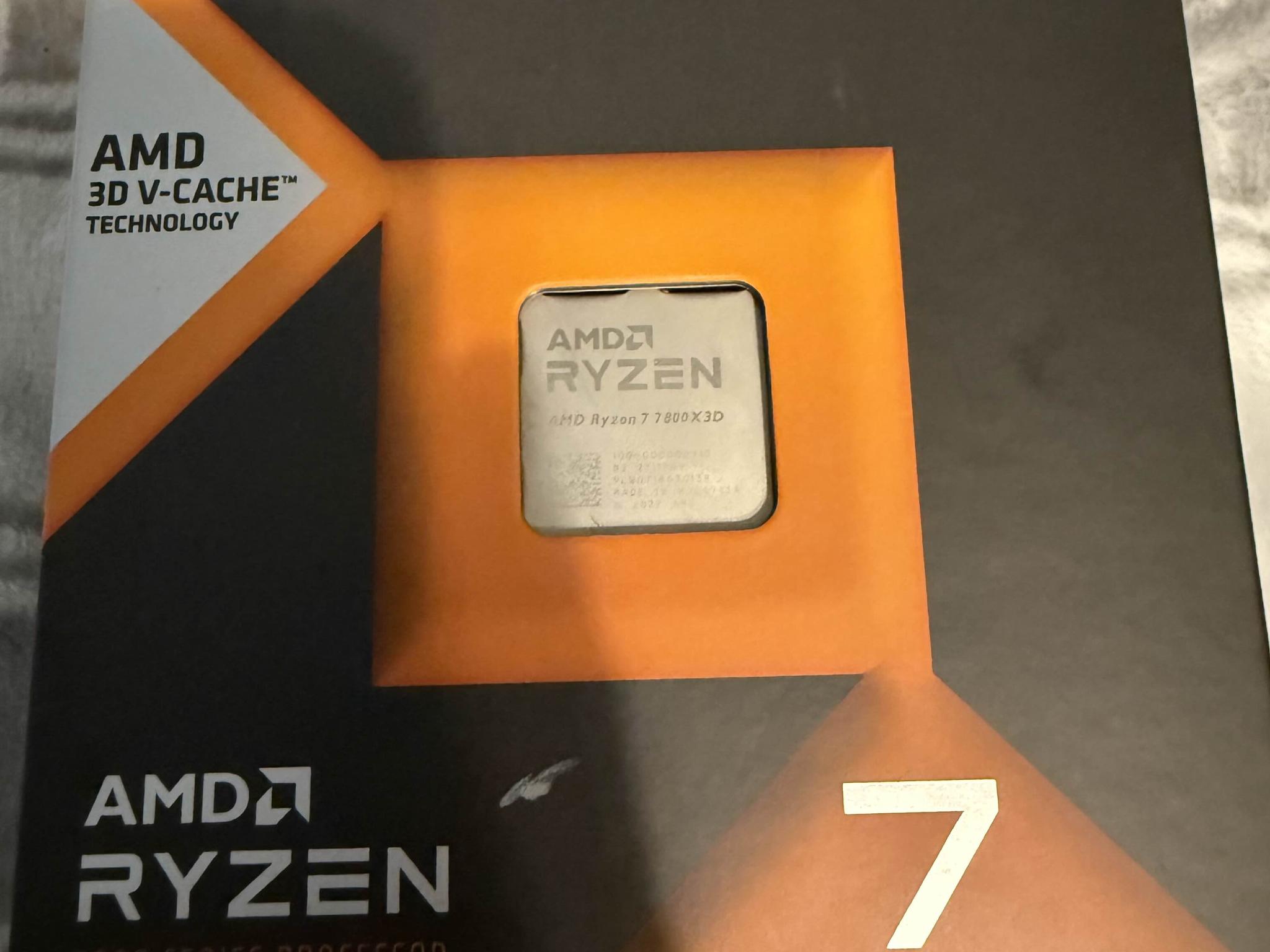 AMD Ryzen 7 7800X3D