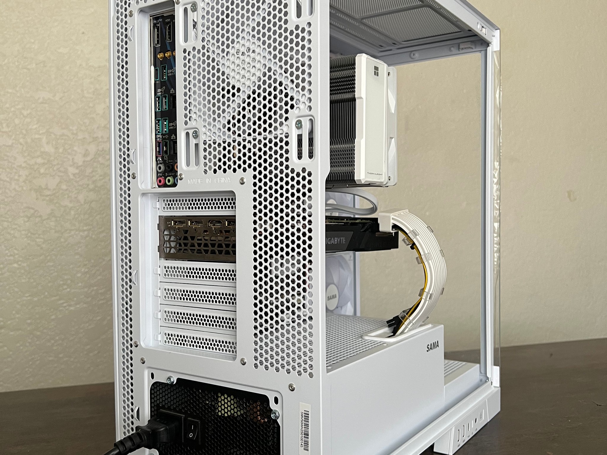 Custom White Gaming PC | i7-6700 | GTX 1660 Super | 16GB RAM | 500GB SSD