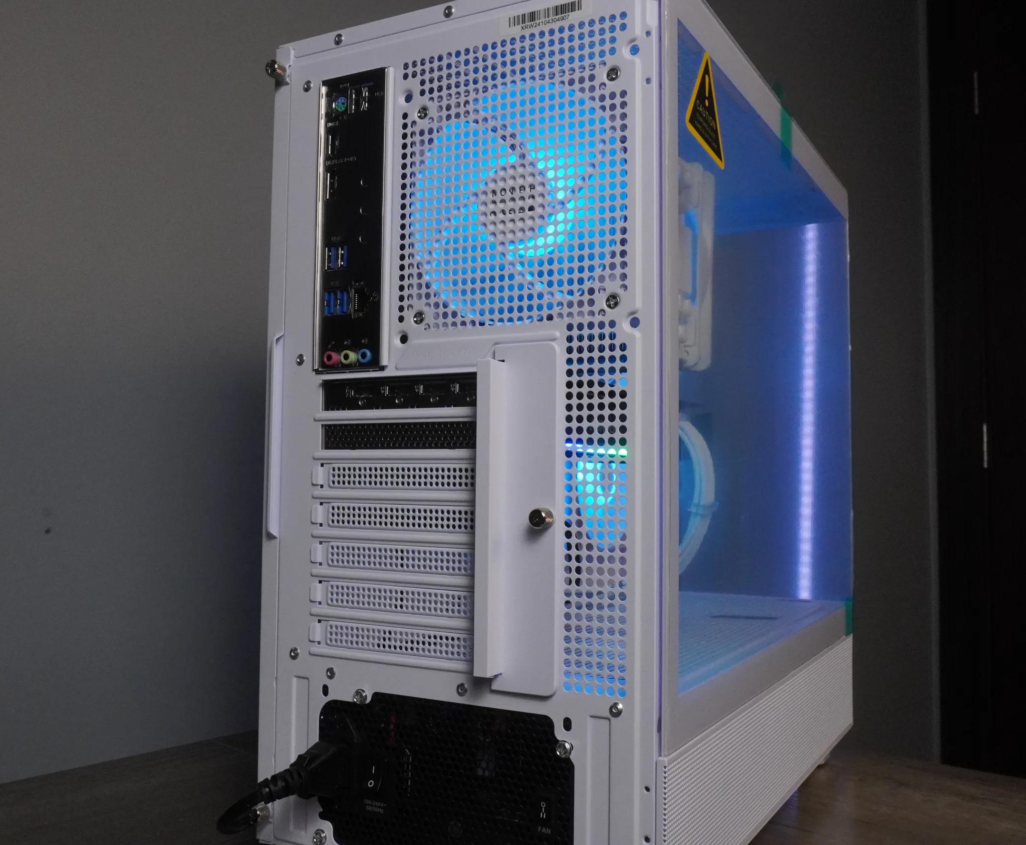 🤍AESTHETIC🤍 INTEL 1440P 💙ARC B570 10GB💙 💙i5 12400f💙 32GB RAM, 1TB NVME, WIFI, WINDOWS ACTIVATED