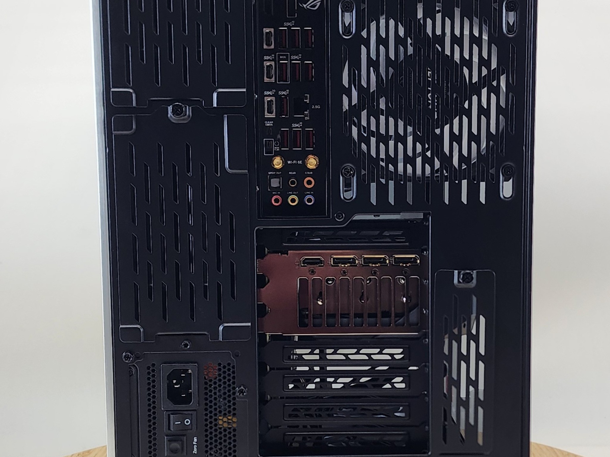 Gaming PC Ryzen 7 9850X3D 32GB RAM 2TB SSD RTX 5080 16GB Windows 11 Computer