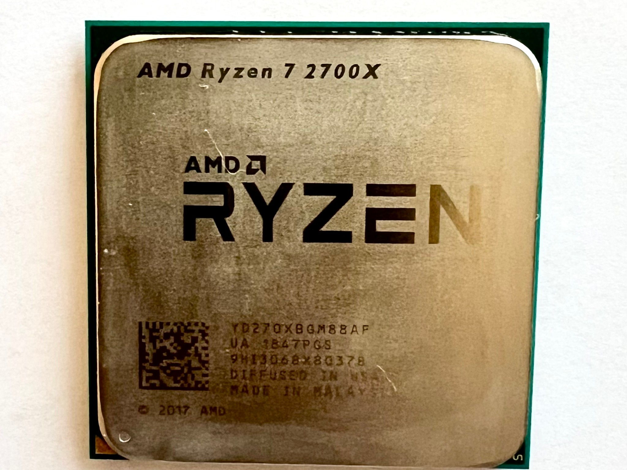 AMD Ryzen 7 2700X