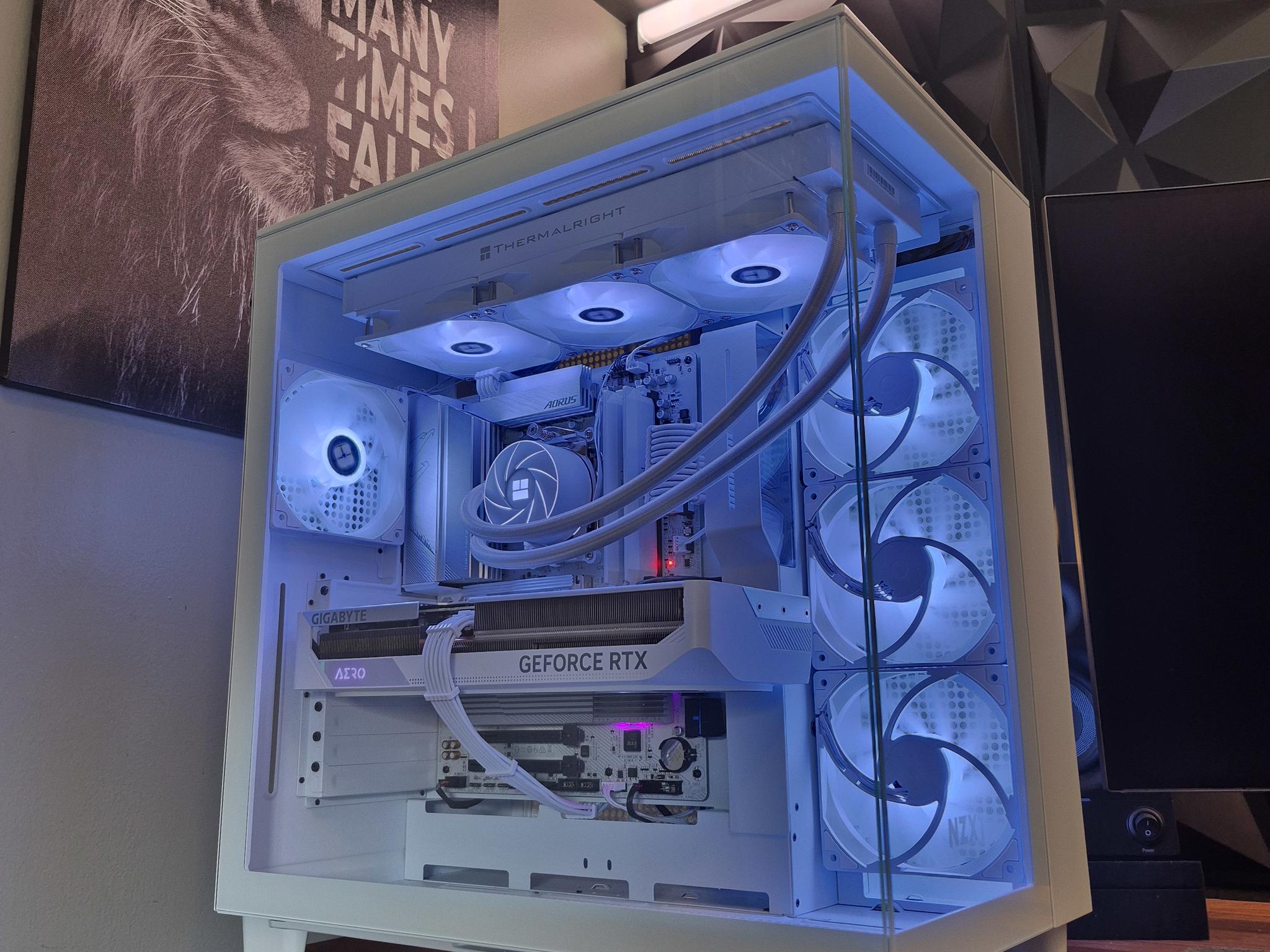 RTX 4070 Ti + RYZEN 5 7600X