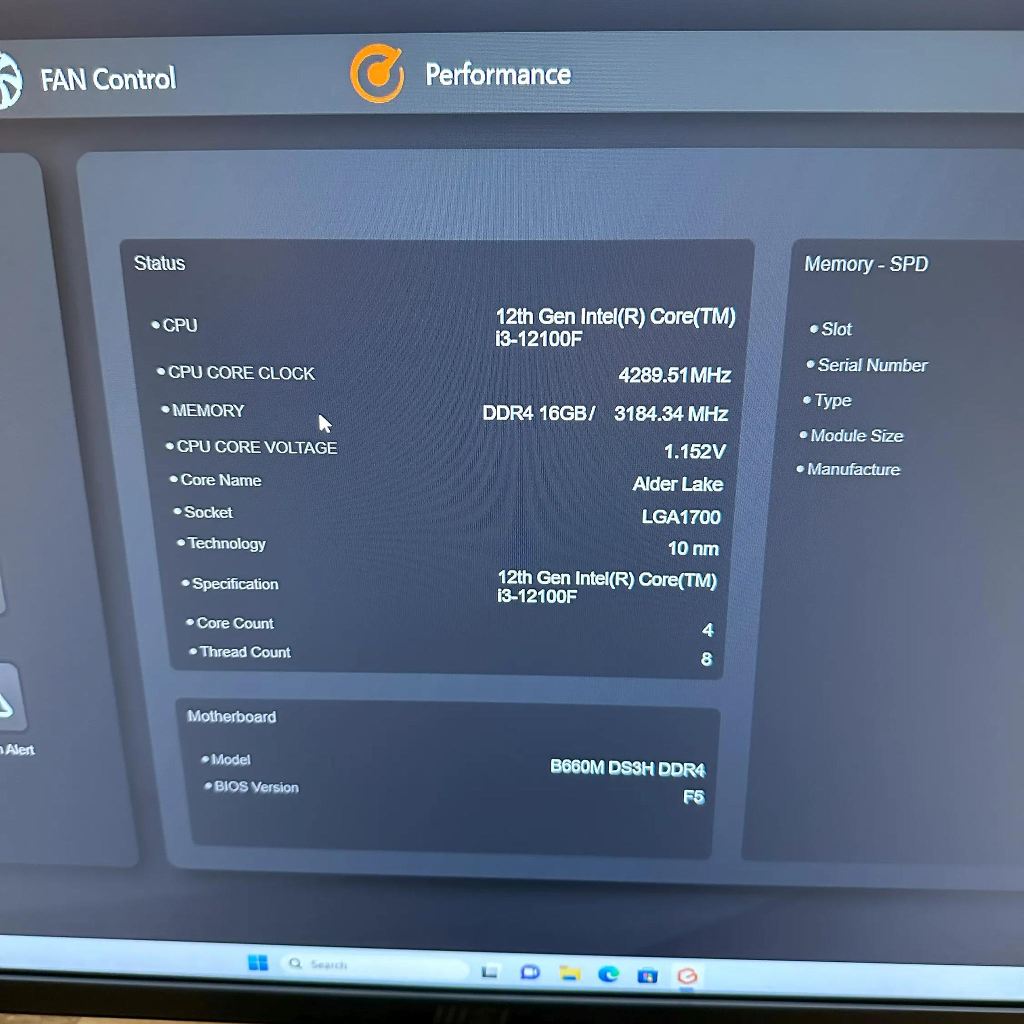 Entry Level 1080P Core i3 12100F with AMD RX6600  gaming PC