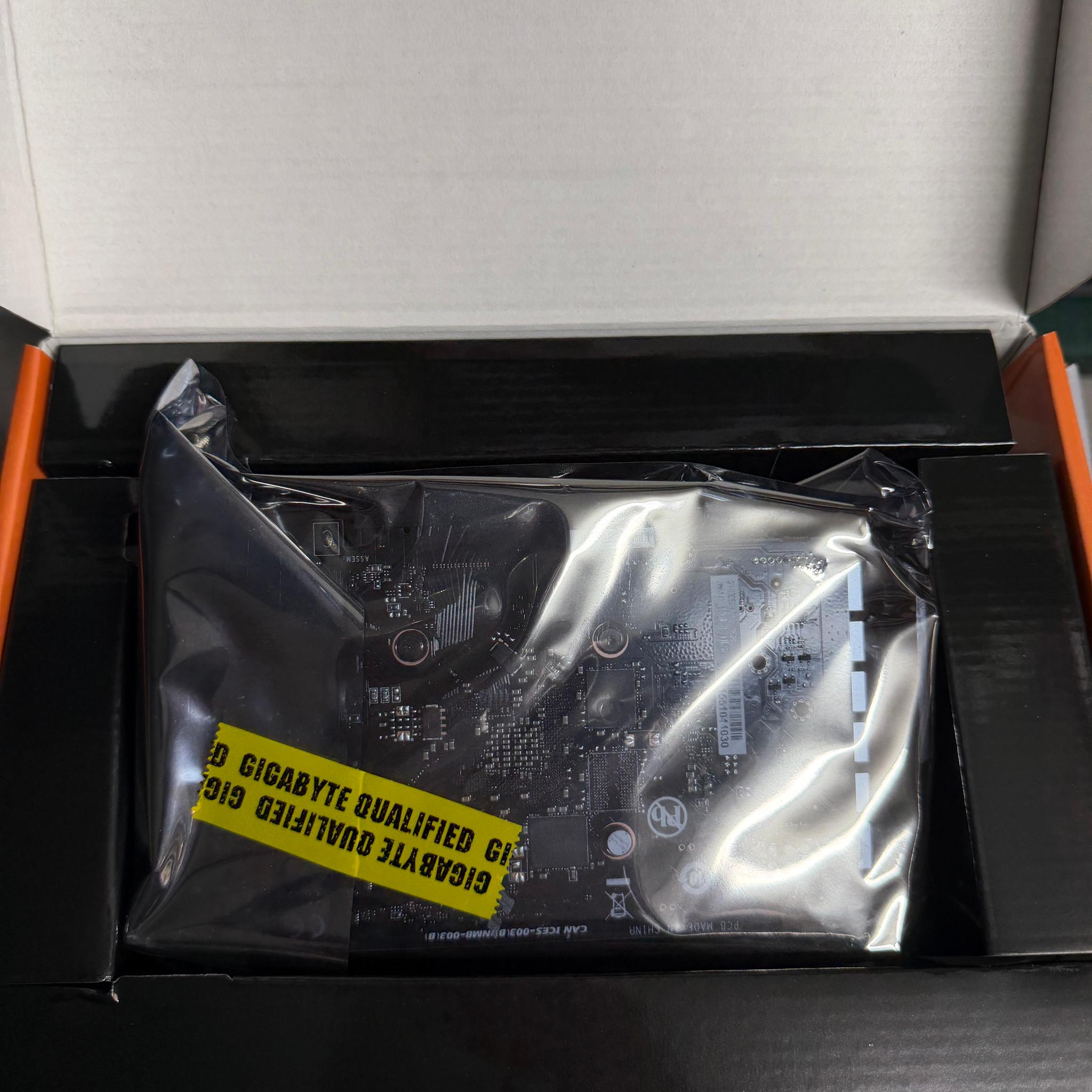 GIGABYTE EAGLE OC GeForce RTX 3050 6GB