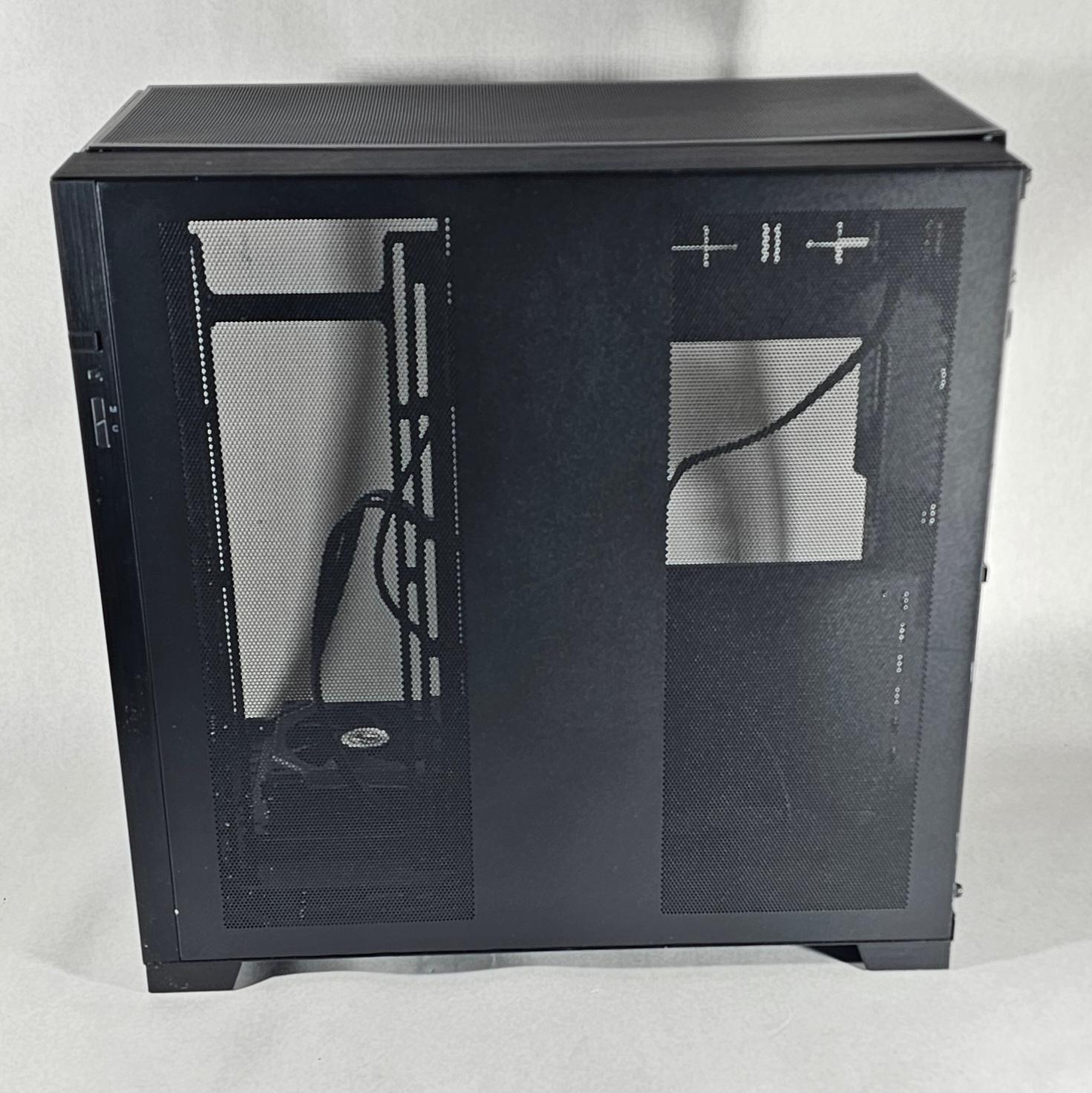 Lian Li PC Case 489 w\ Tempered Glass and 6 RGB Fans