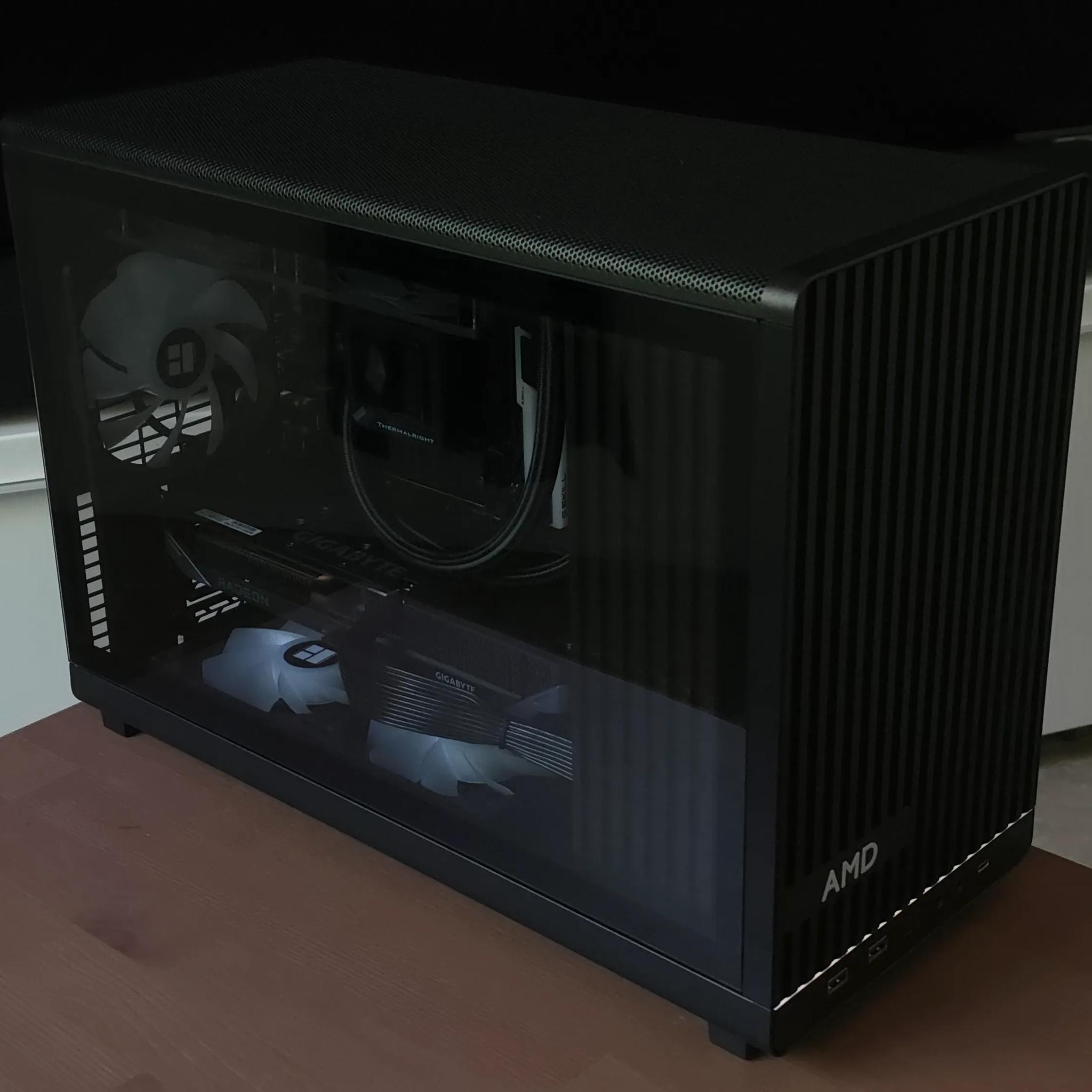 Stealth Bomber | Ryzen 9 5900X | RX 9060 XT 16 GB | 32GB RAM | 2TB SSD | 2-Year Warranty