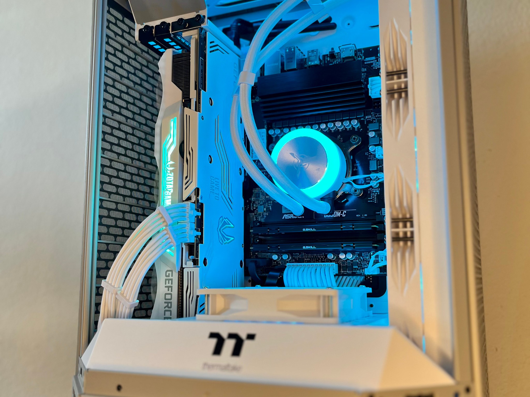❄️Snowfall❄️ Gaming PC | 3080 | 7500x3D| 32GB DDR 5
