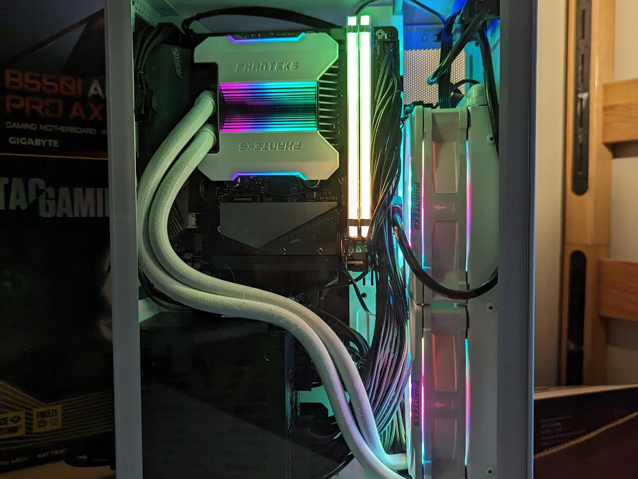 JT-4 | Ryzen 7 5800X | RTX 3070 | 32GB RAM | 1TB SSD | Wi-Fi | Windows 11 Pro