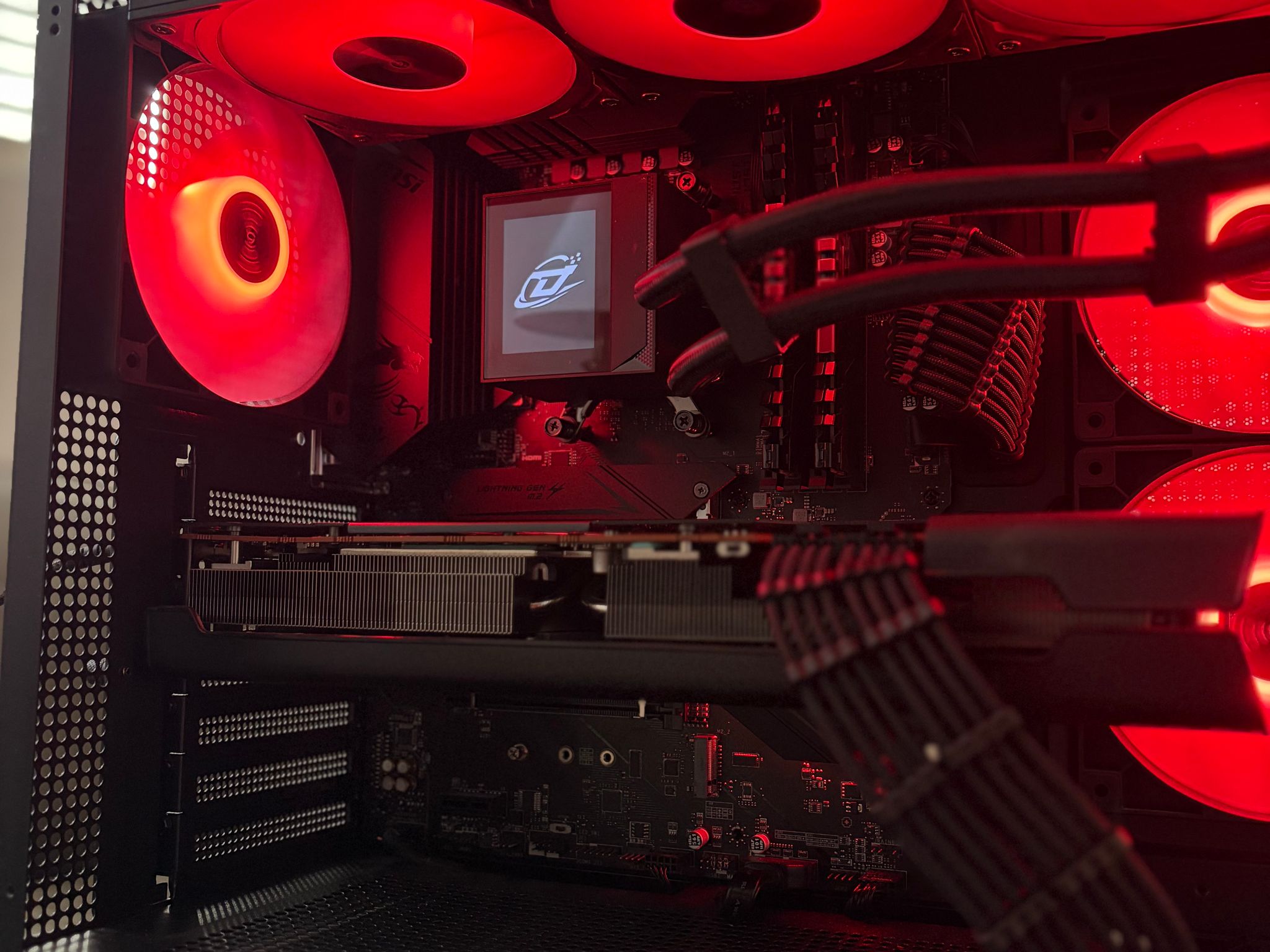 ‼️Ultimate AMD Gaming PC‼️RX 6800 16GB | Ryzen 5 5600X | 2.5TB Storage