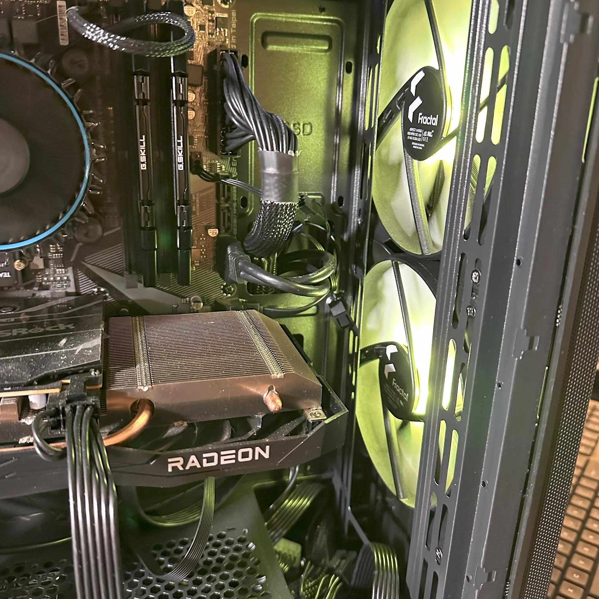 Entry Level 1080P Core i3 12100F with AMD RX6600  gaming PC