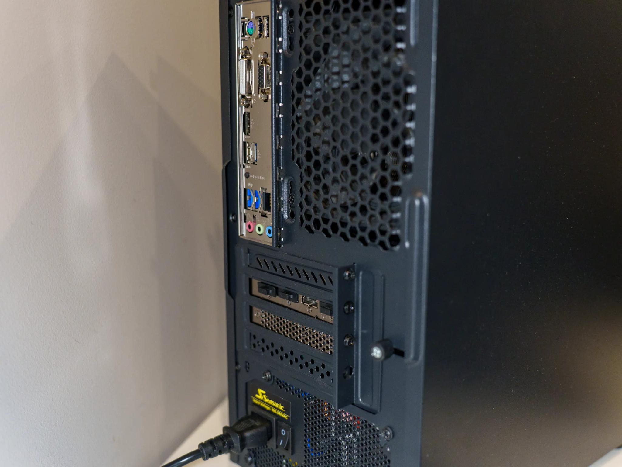 Budget Gaming Computer AMD 5600x - 16GB DDR4 - 500GB M.2 - 6600XT