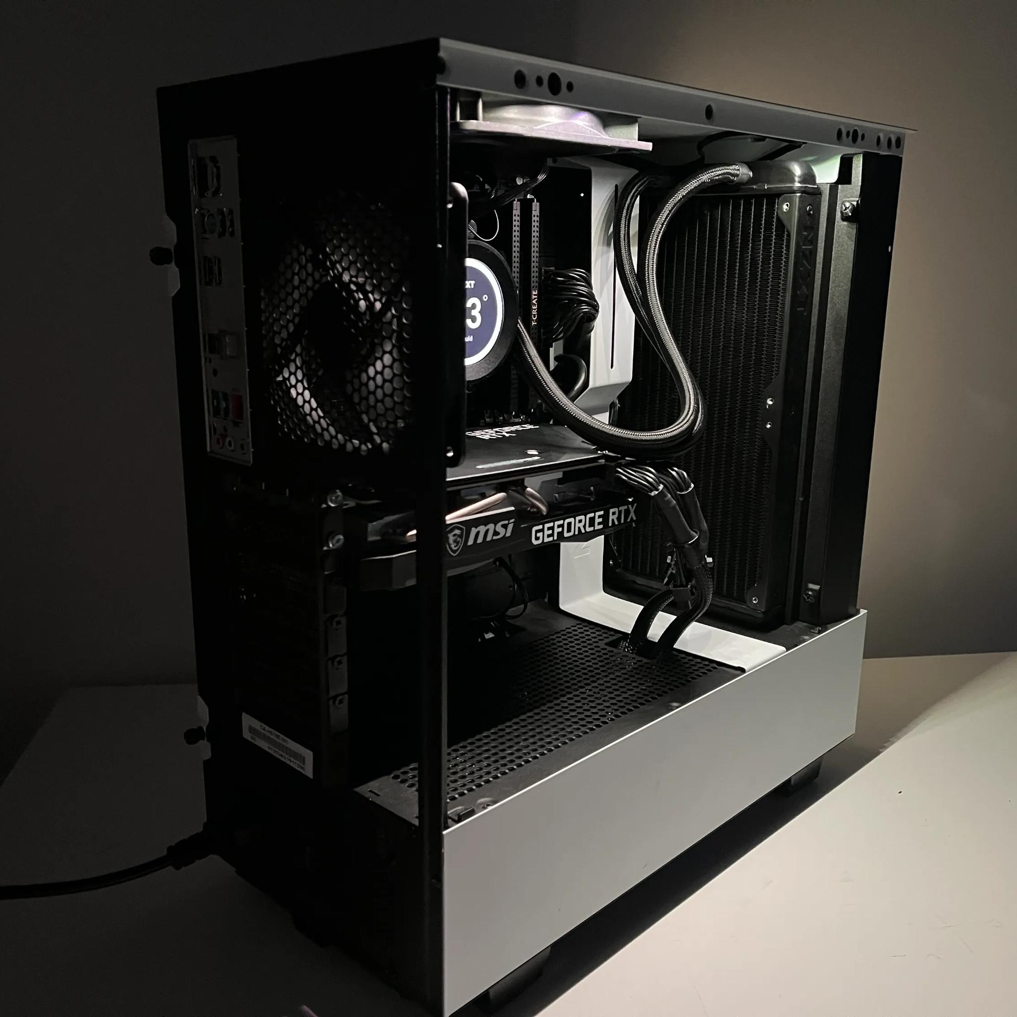 RTX 3070 / Ryzen 5 7600 | WIFI | 32GB DDR5 Ram | 1TB SSD | Windows 11 Activated