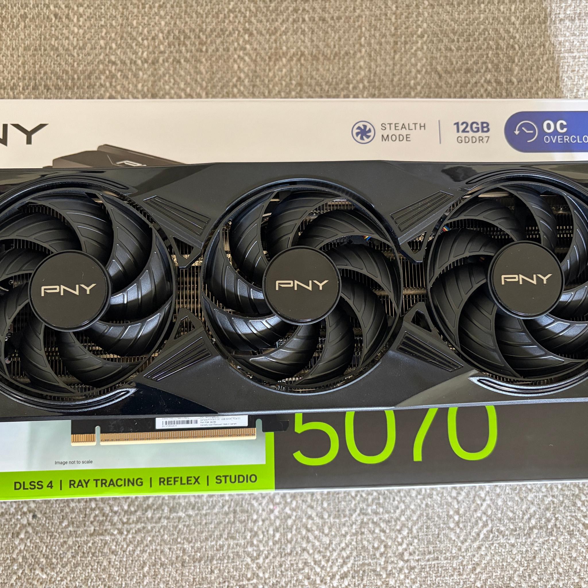 PNY GeForce RTX 5070 Overclocked Triple Fan