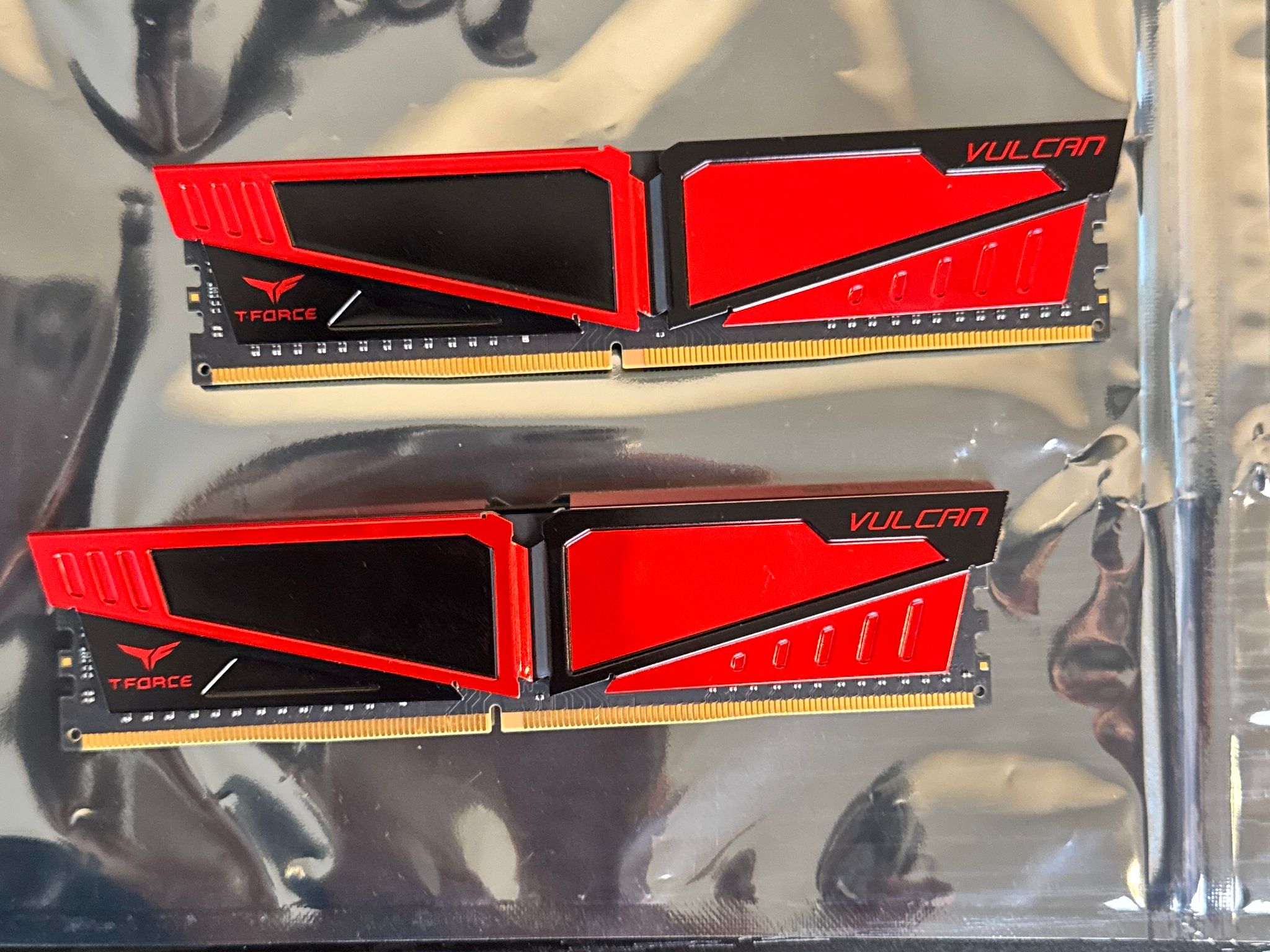 DDR4 16GB 3000mts (8gb x2) Teamgroup vulcan