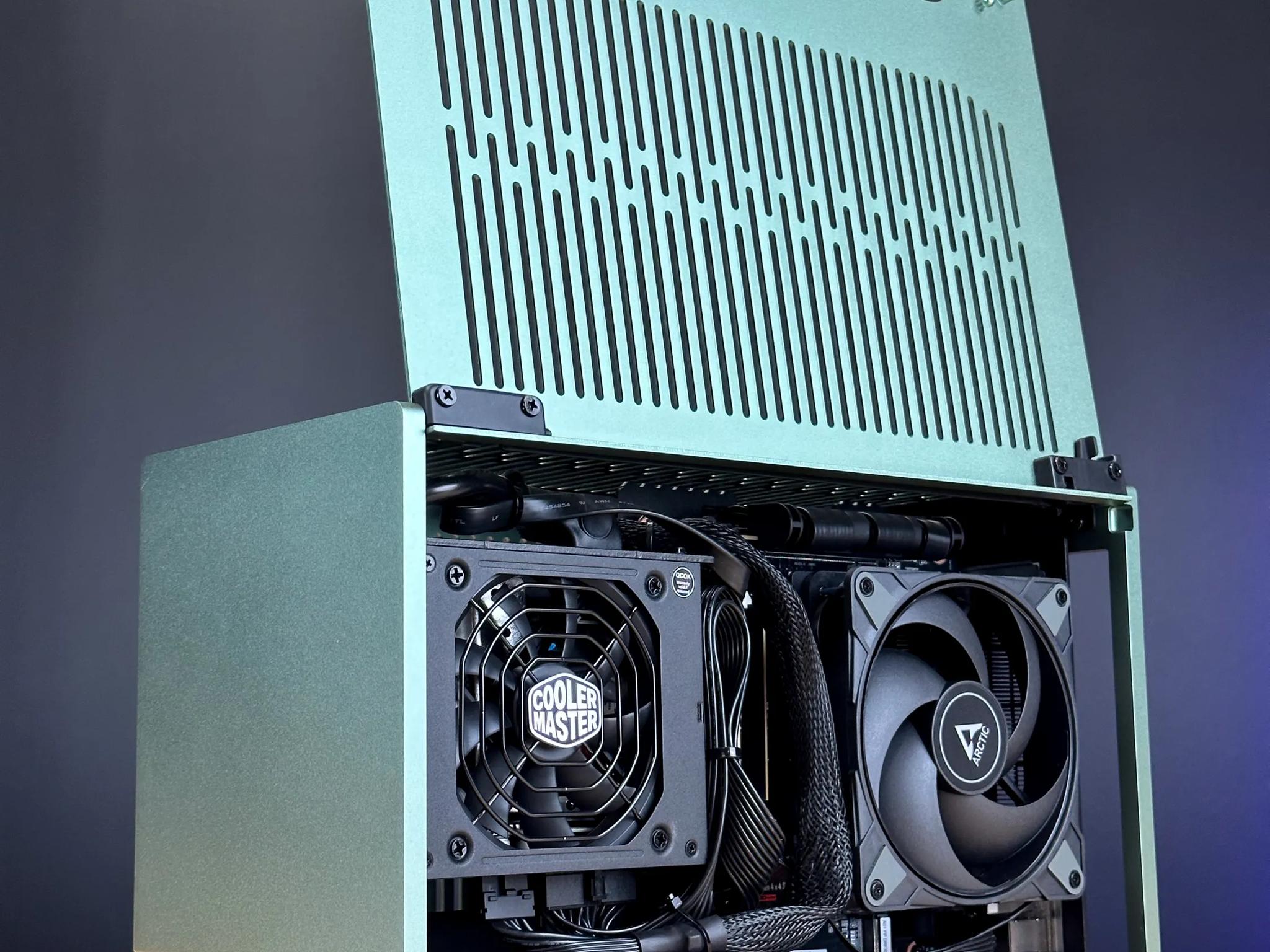 AES Terra ITX - Ryzen 9 7940HX - RTX 4070 Super Gaming/Productivity PC