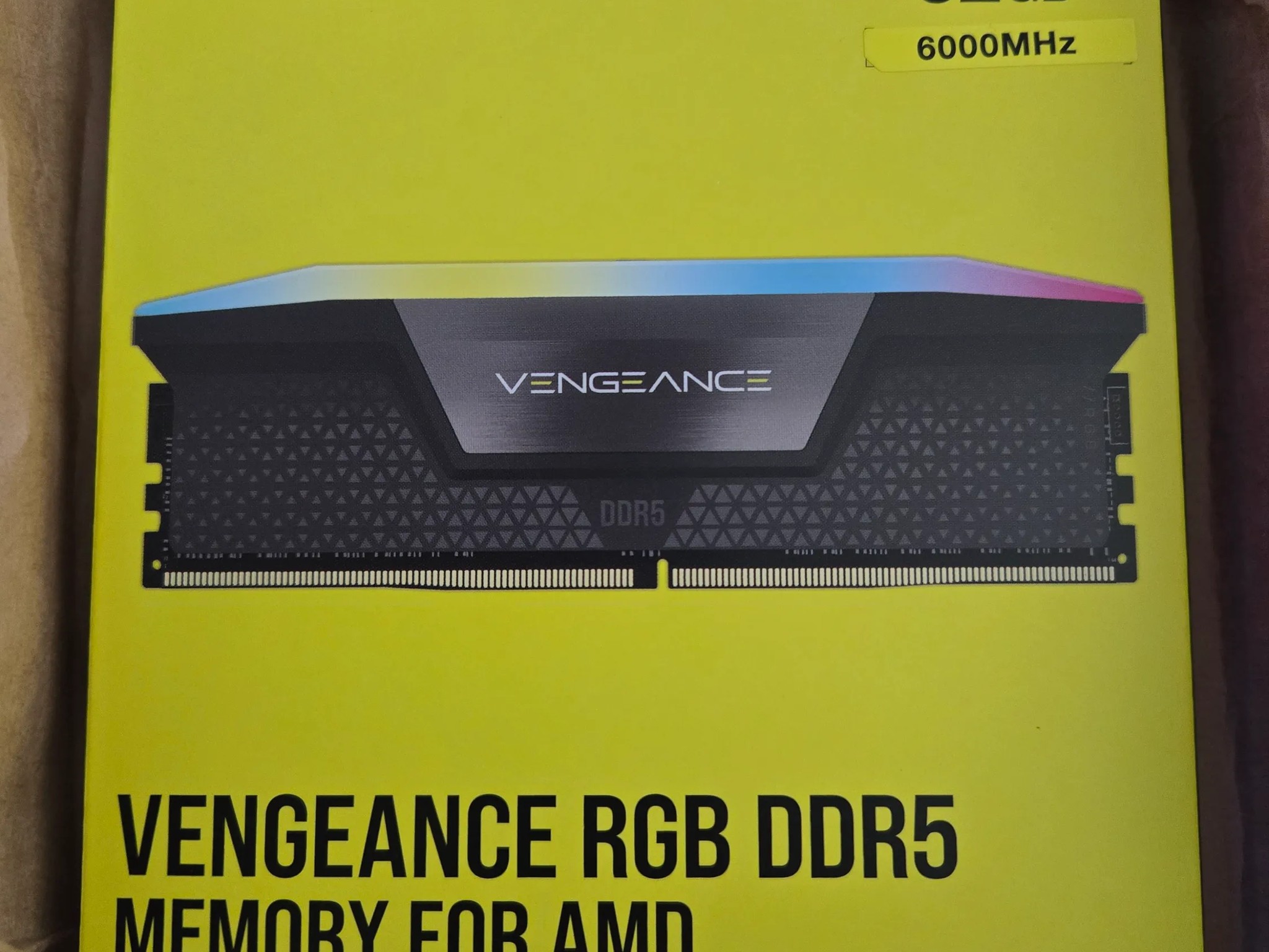 NEW-DDR5 CORSAIR VENGEANCE 6000MHZ 2*16GB. CMH32GX5M2B60000Z28