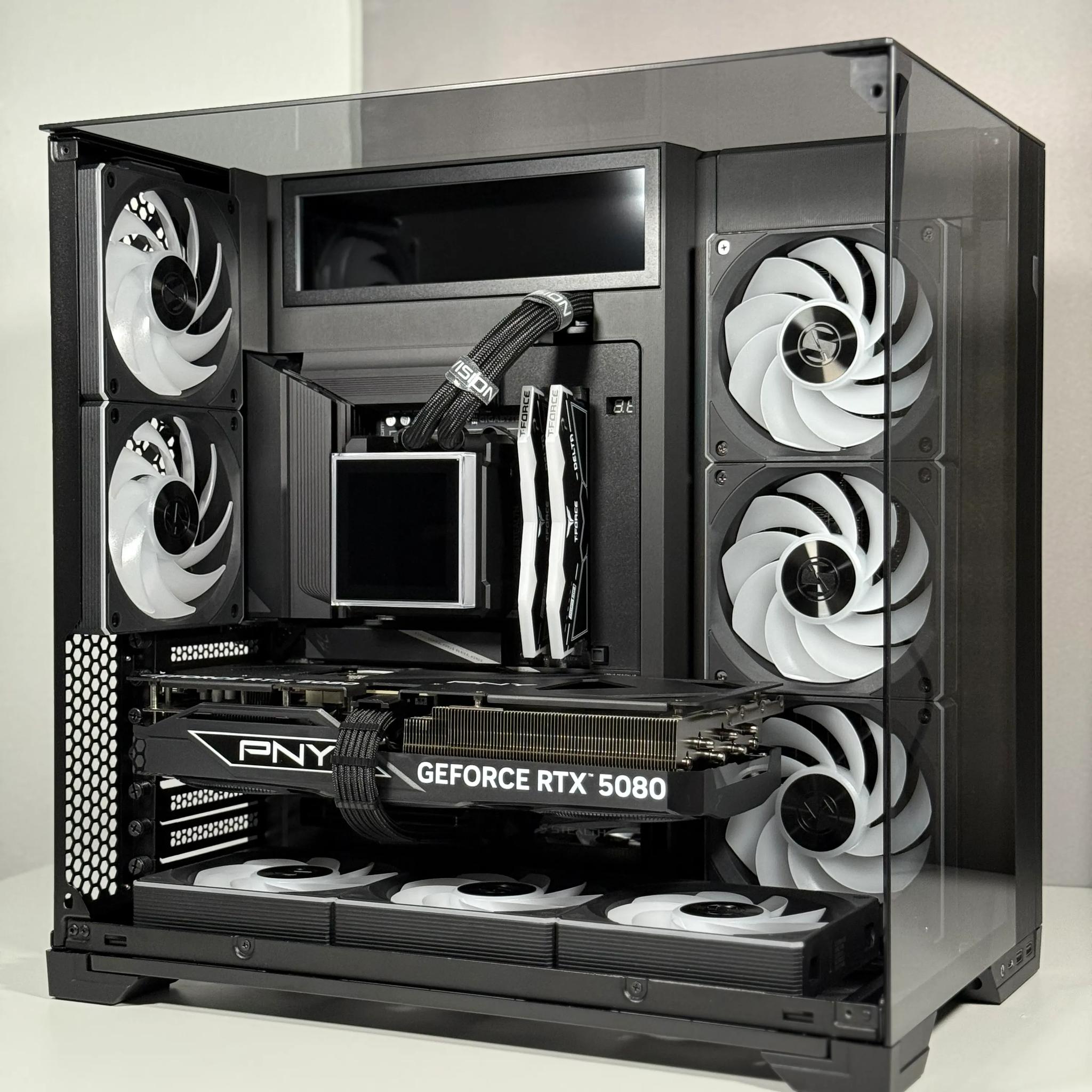RTX 5080 + Ryzen 9800X3D | "Project Stealth" Zero-Cable Build