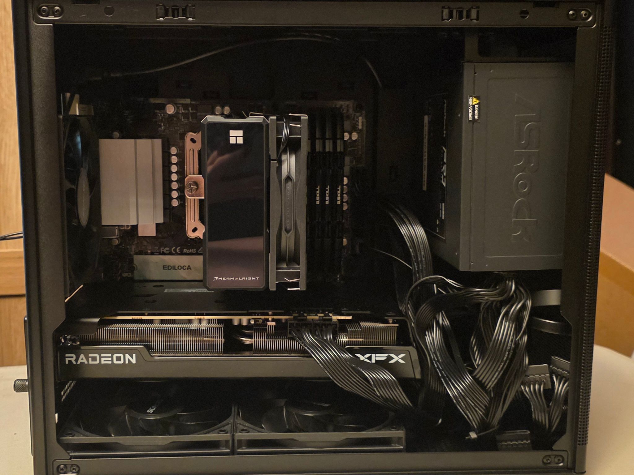 BLACKOUT 1440p, Ryzen 7 5700X3D,RX 7600 XT 16g, 32g RAM, 1TB NVMe, Windows 11, Drivers Installed