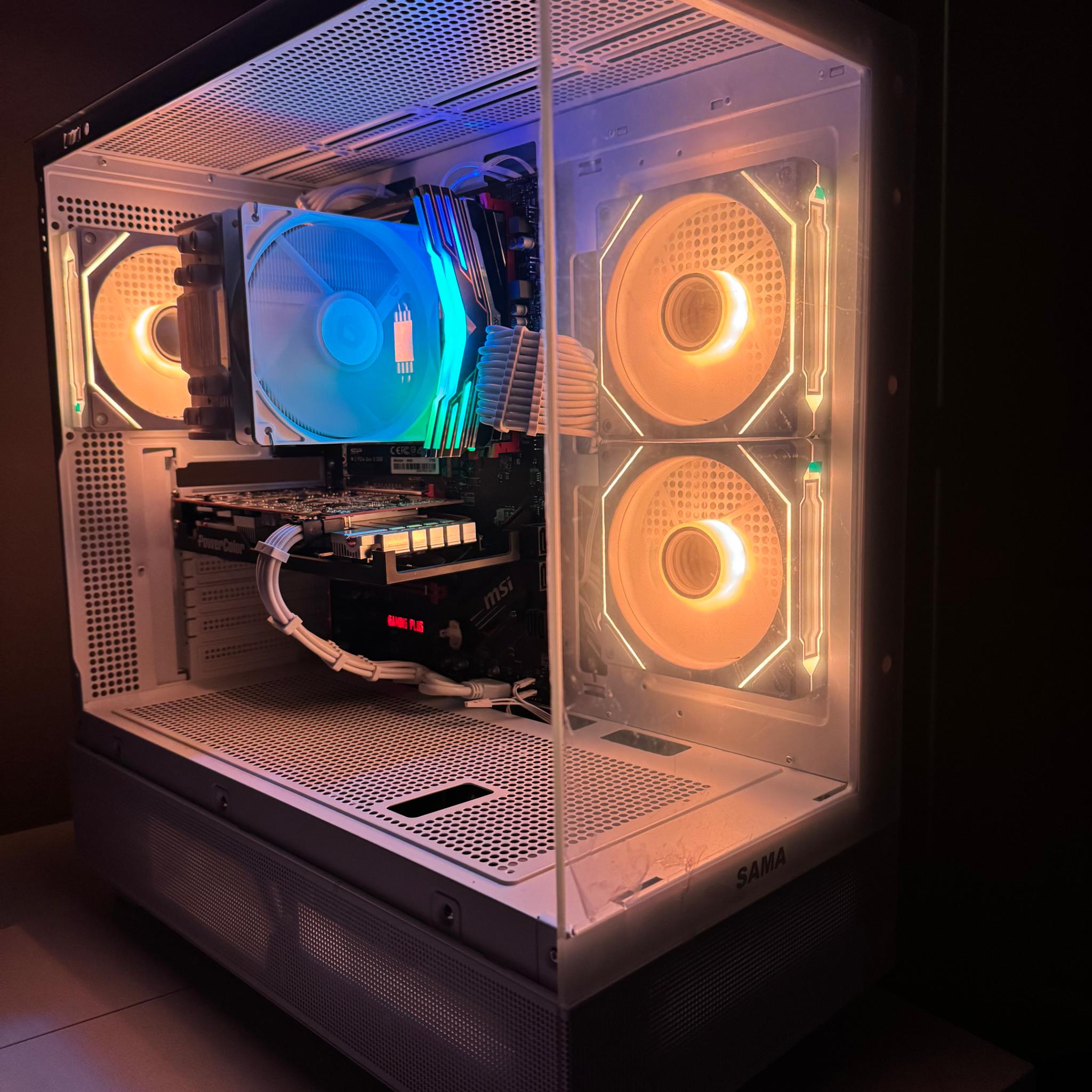 Custom Build Gaming PC. AMD Ryzen 7 3700x. 5500XT 8gb Graphics Card. 16 gb Ram.