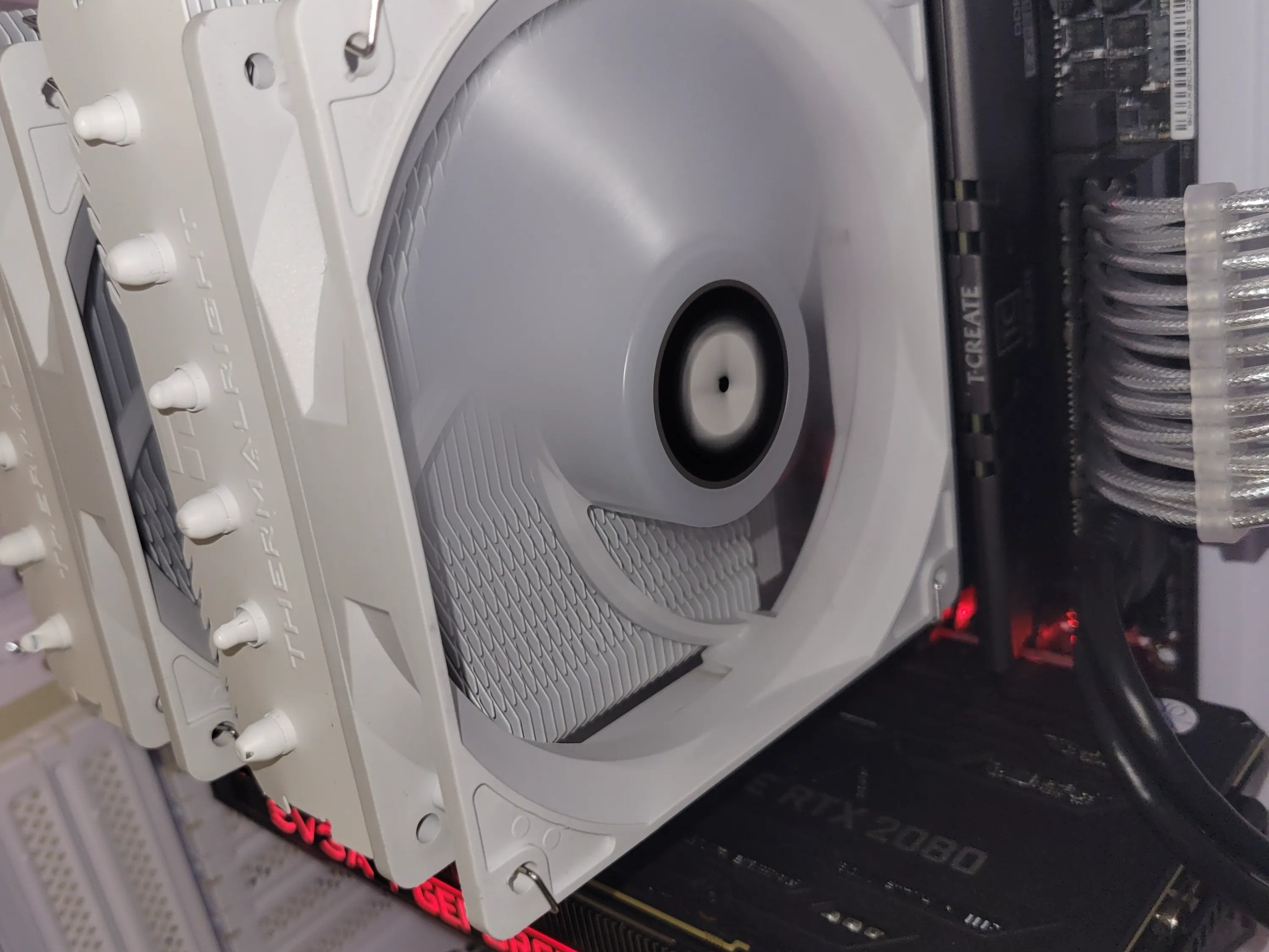 🔥🧊RTX 2080 8gb White Gaming PC🔥🧊 (Ryzen 5 5600x//RTX 2080 8gb)