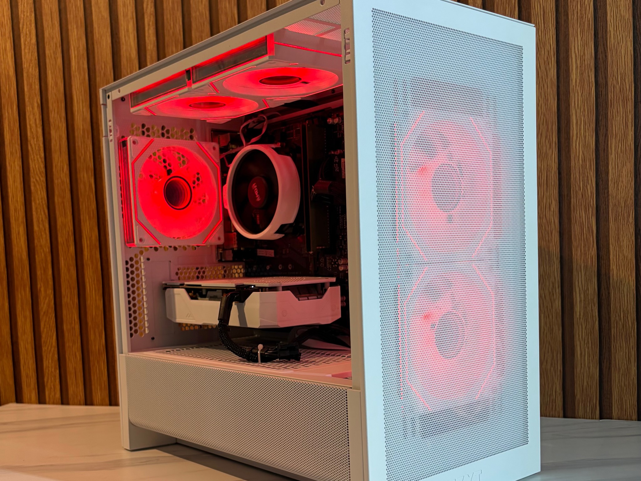 GTX 1660 SUPER | Ryzen 5 2600X | 16GB DDR4 | 500GB SSD | WINDOWS 11 PRO