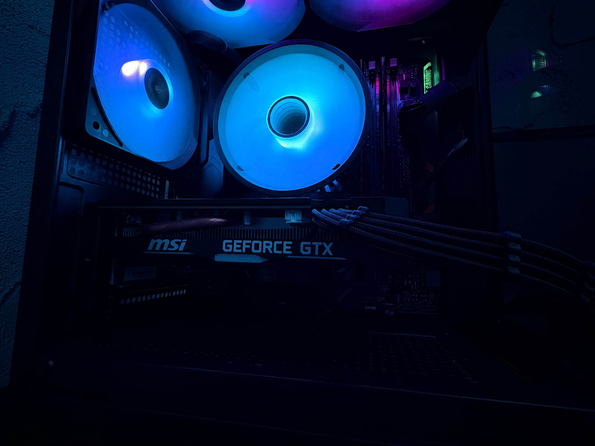GTX 1660 Ti + i7-9700F + 16gb RAM + 1.5TB Storage | Gaming PC