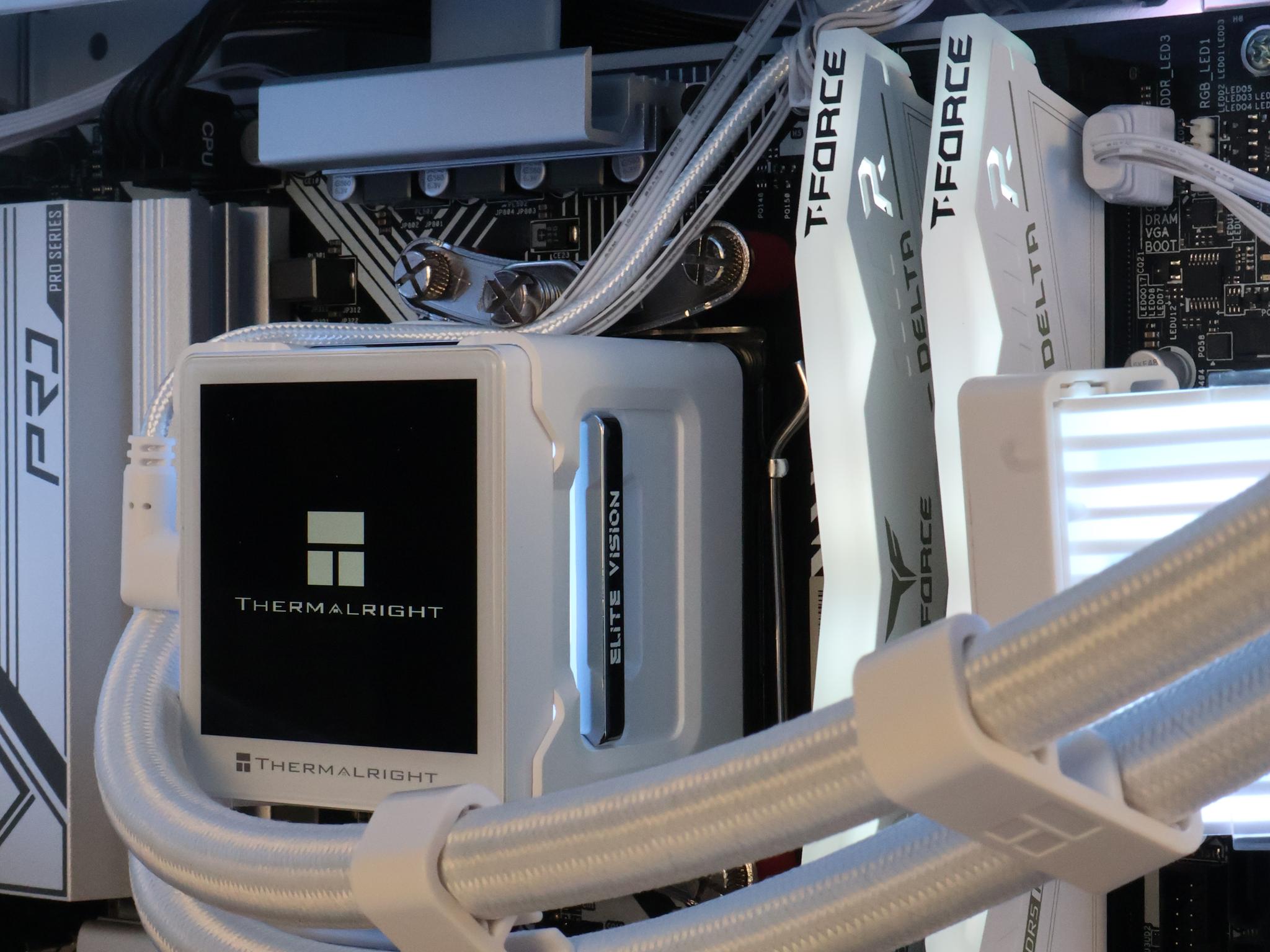⚪ Ryzen 7 9700X/RTX 5070Ti 16GB Gaming/Streaming PC ⚪