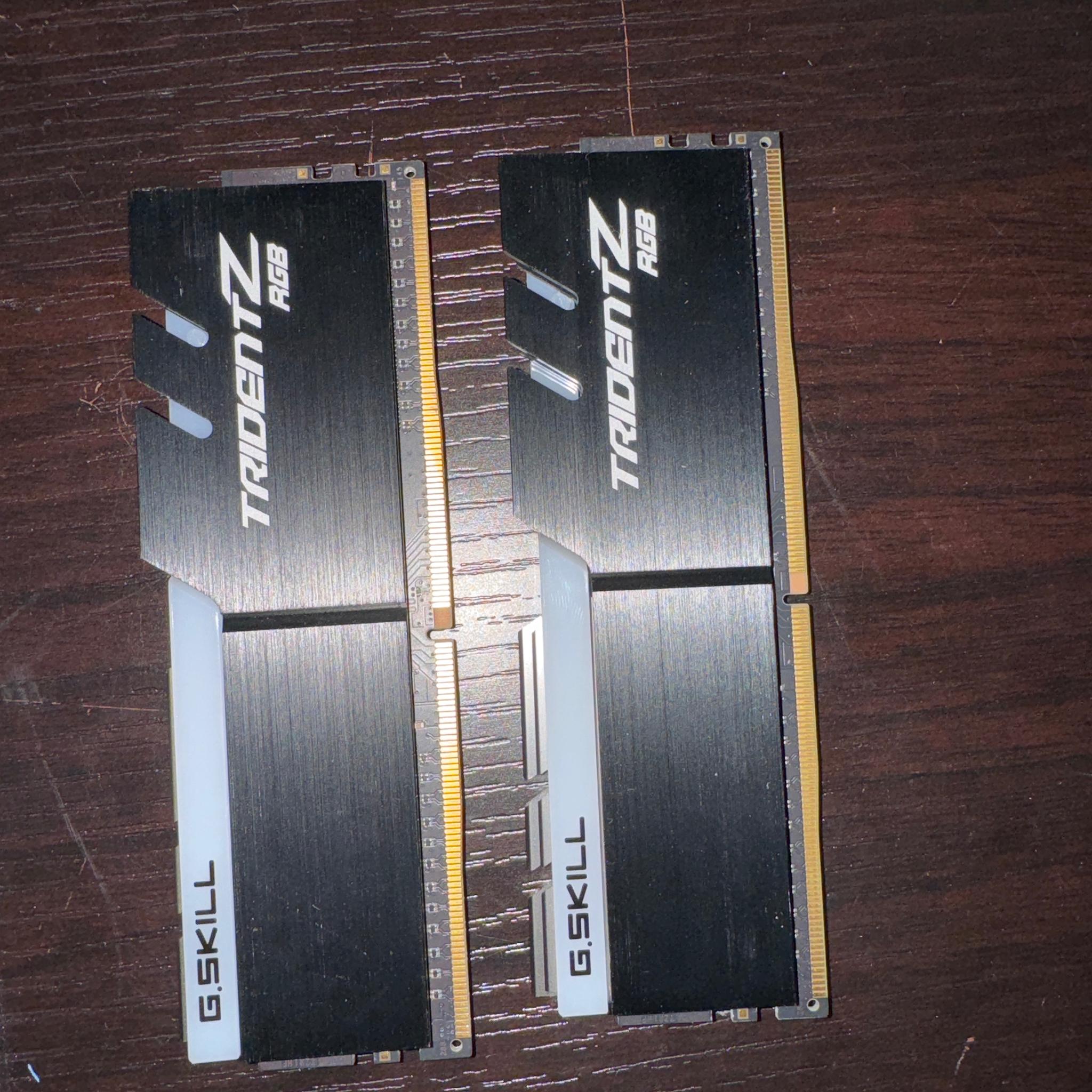 Gskill Trident DDR4!