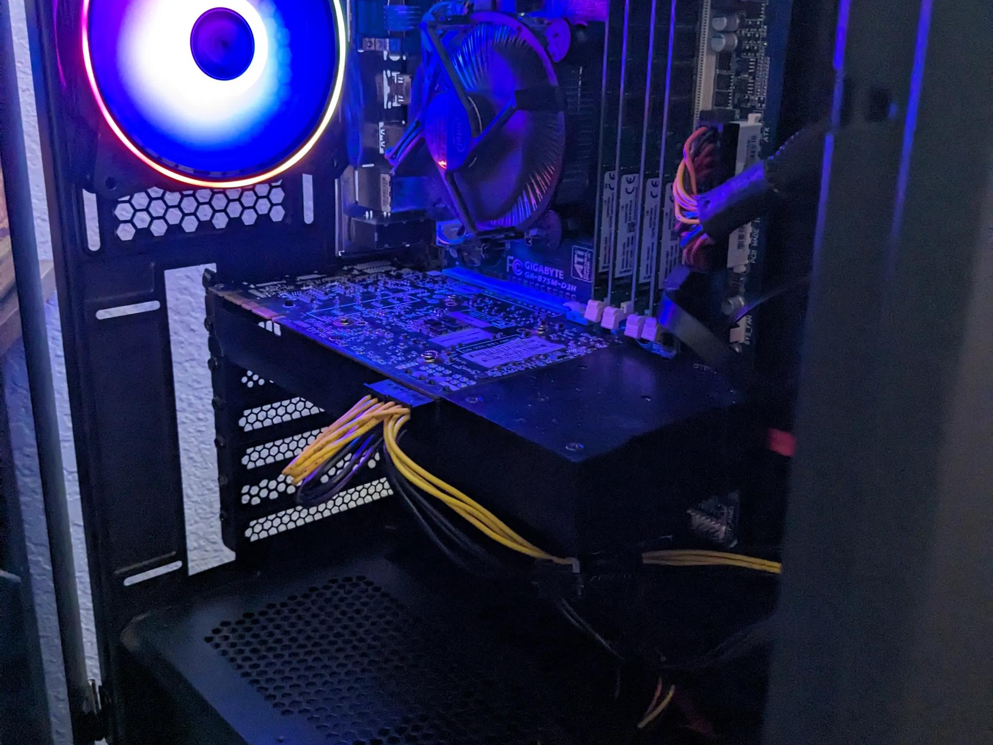 FREE SHIP || Scratch and Dent || i7-3770, GTX 970 4GB, 480GB SSD, 16GB RAM, Win10, WiFi, RGB