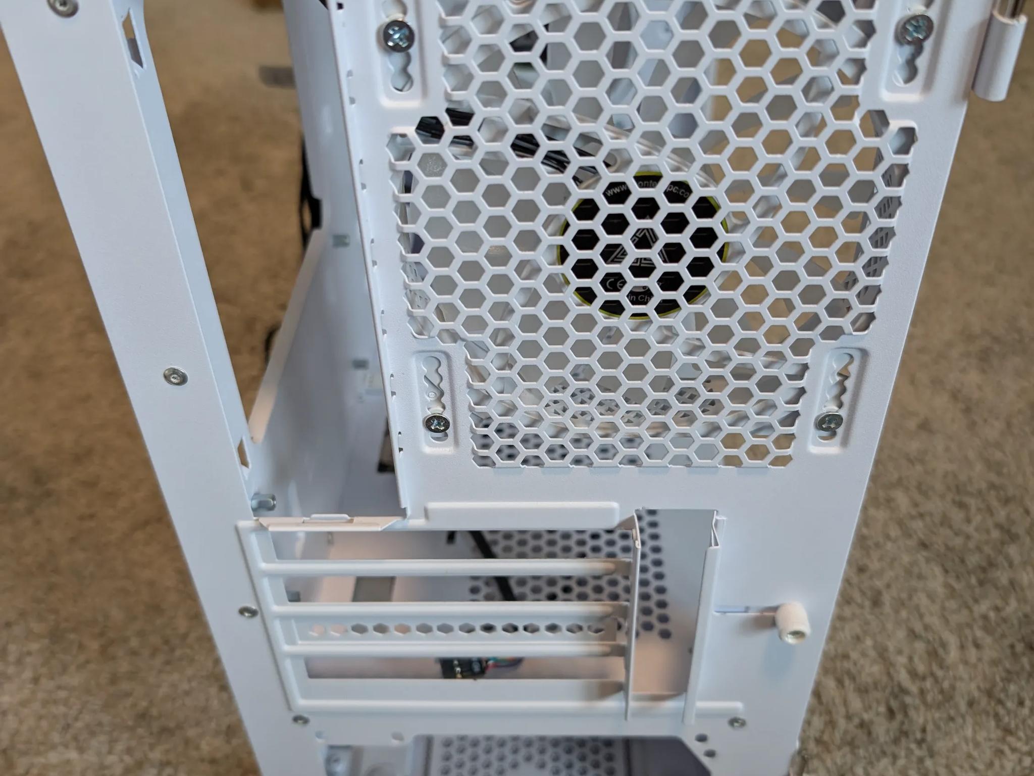 Montech Air 100 with white cable extensions