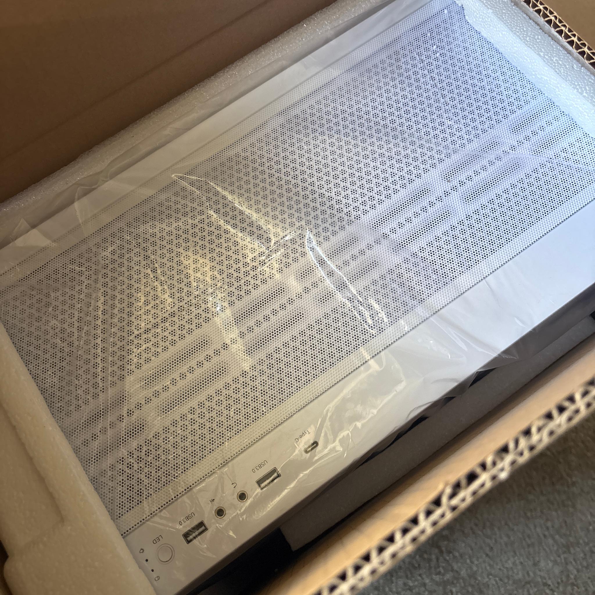 SAMA AR01-RGB (White - Tempered Glass)