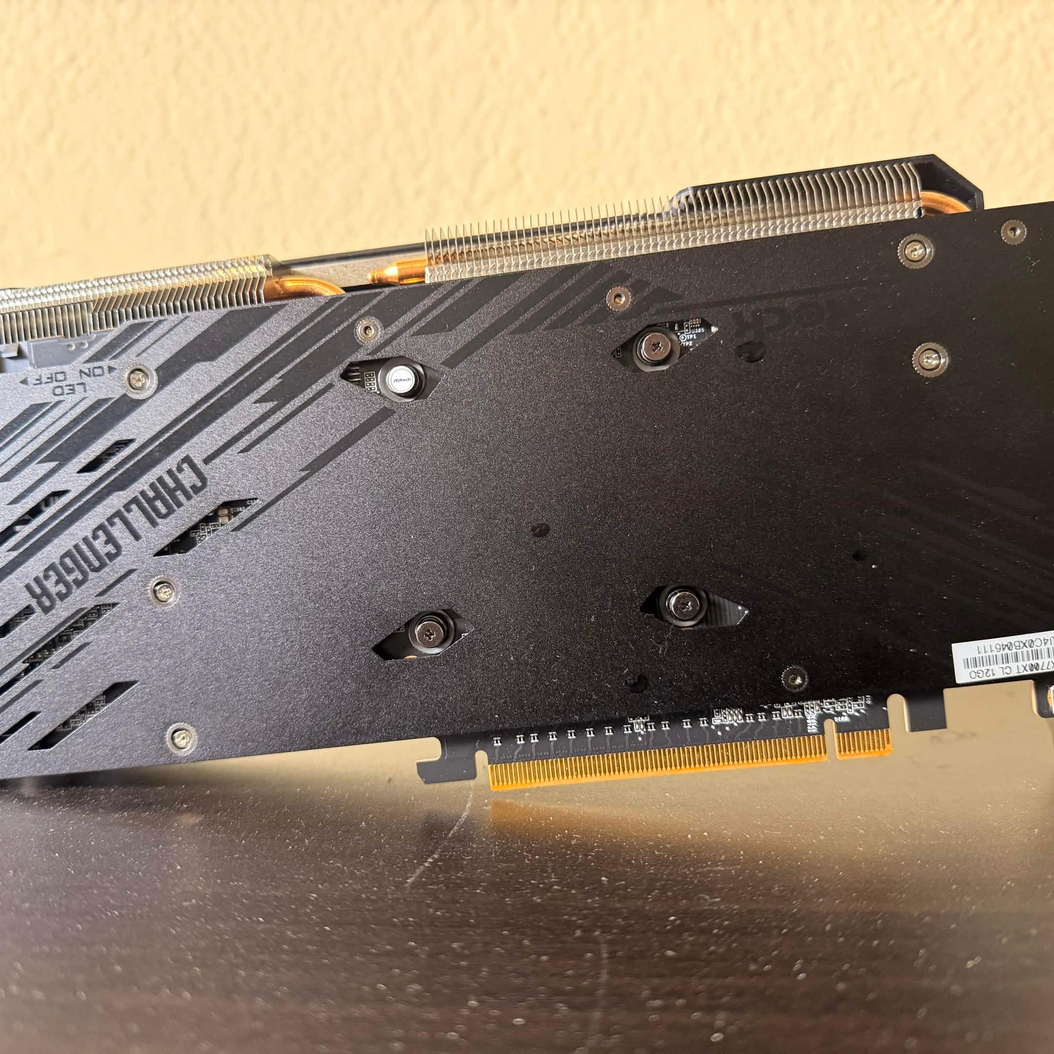 FREE SHIPPING ASRock Radeon RX 7700 XT Challenger OC
