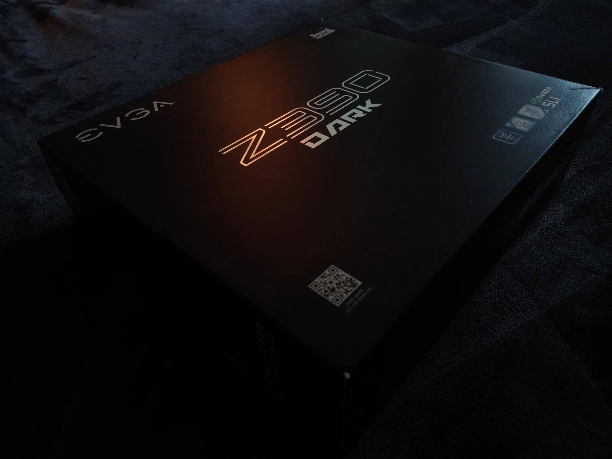 EVGA Z390 Dark Motherboard with i7 8700k and 2x32gb 64gb RAM
