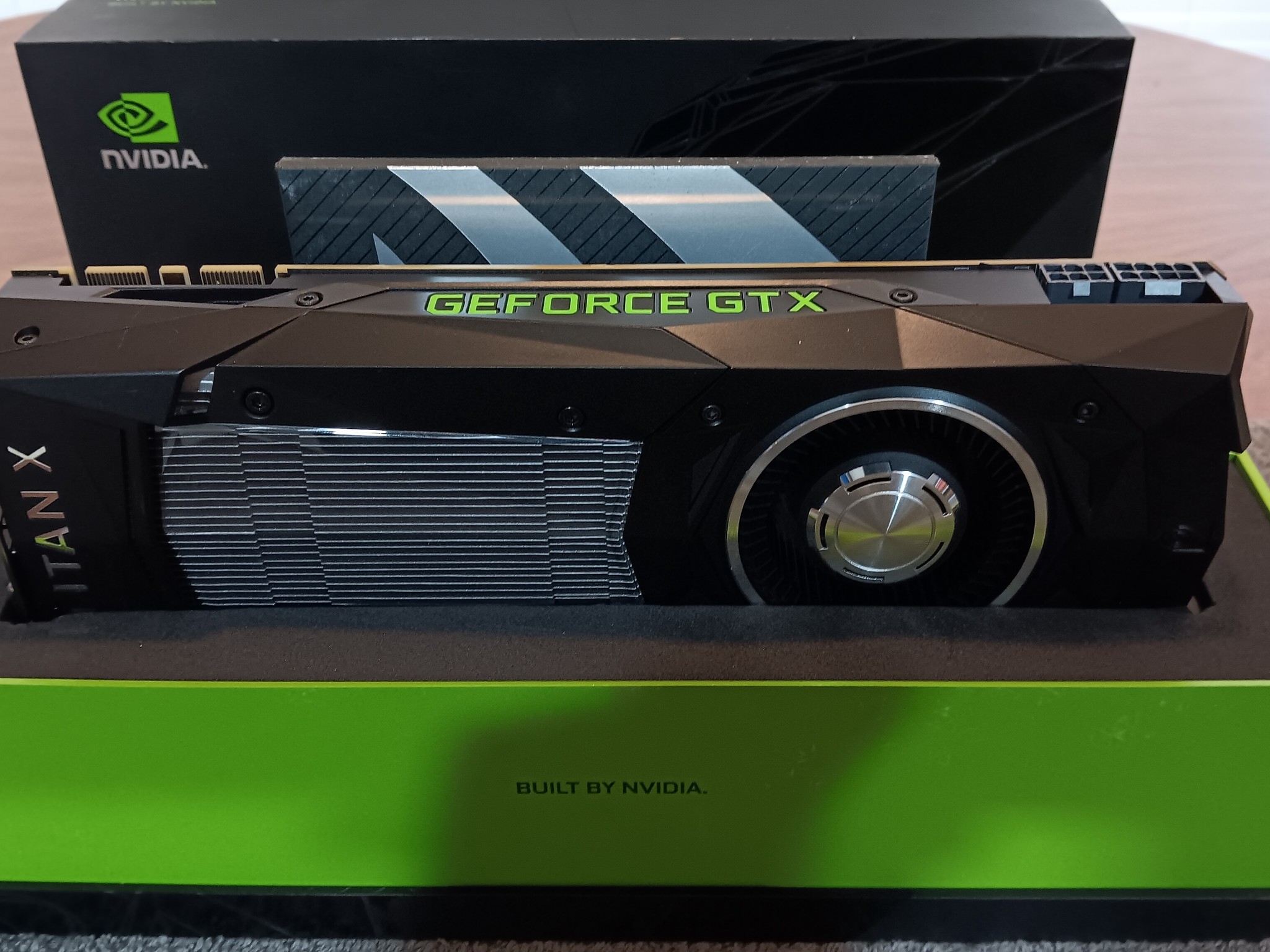 Nvidia Titan X Pascal 12GB *PLEASE READ DESCRIPTION CAREFULLY*