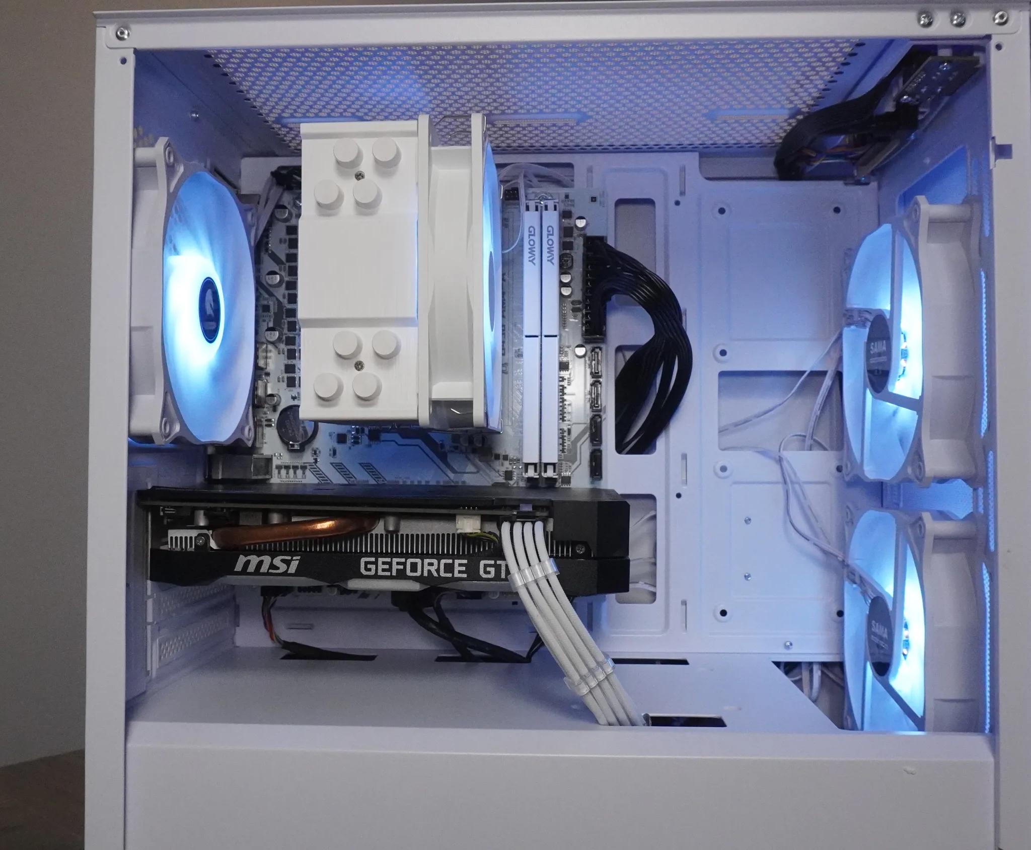 🤍AESTHETIC🤍 1080p GAMING MACHINE 💚GTX 1660 Super 🧡 Ryzen 5 5500 | 16GB | 1TB | WIFI