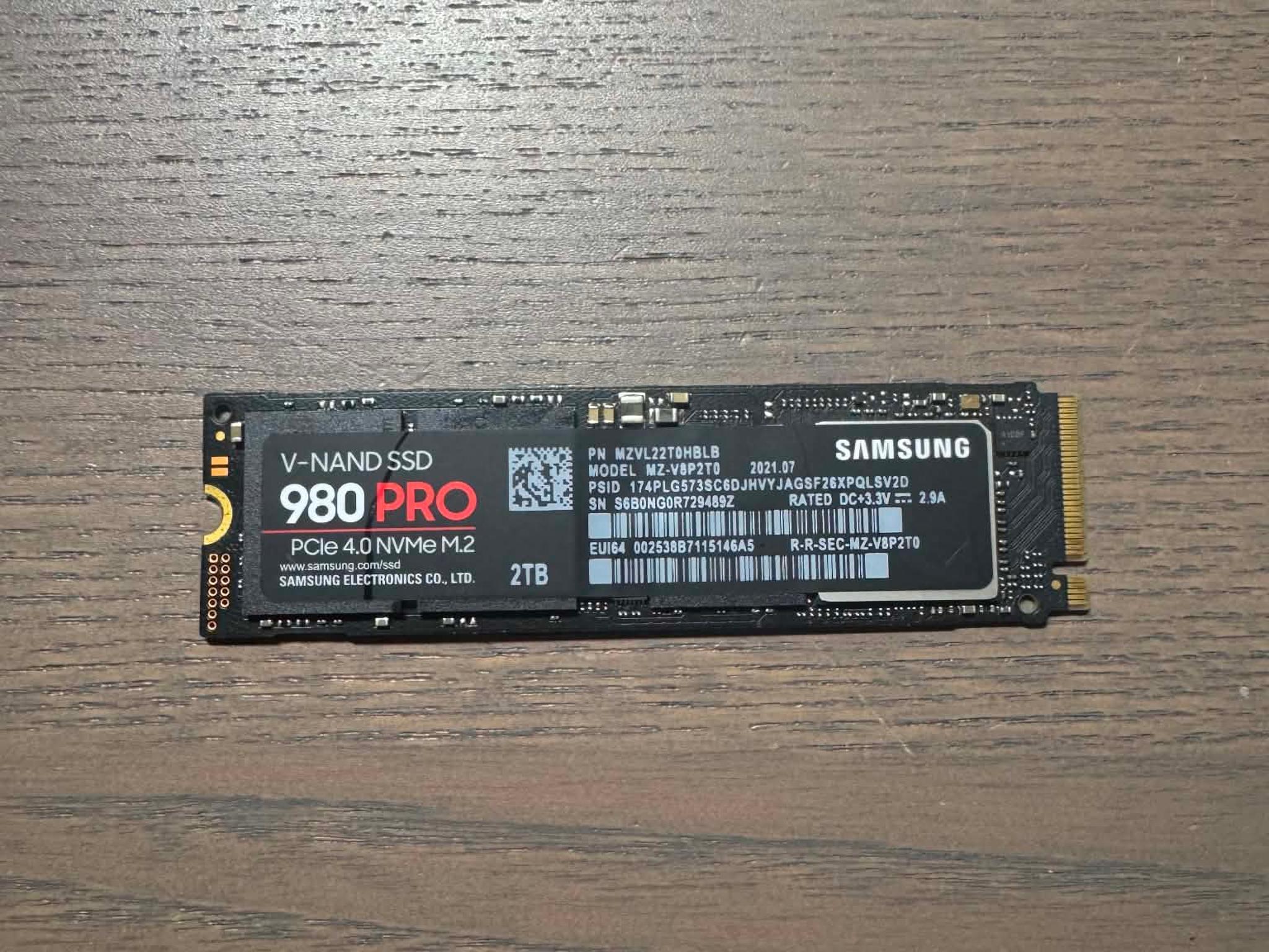 Samsung 980 PRO 2TB M.2 2280 NVMe PCIe 4.0 Internal SSD MZ-V8P2T0