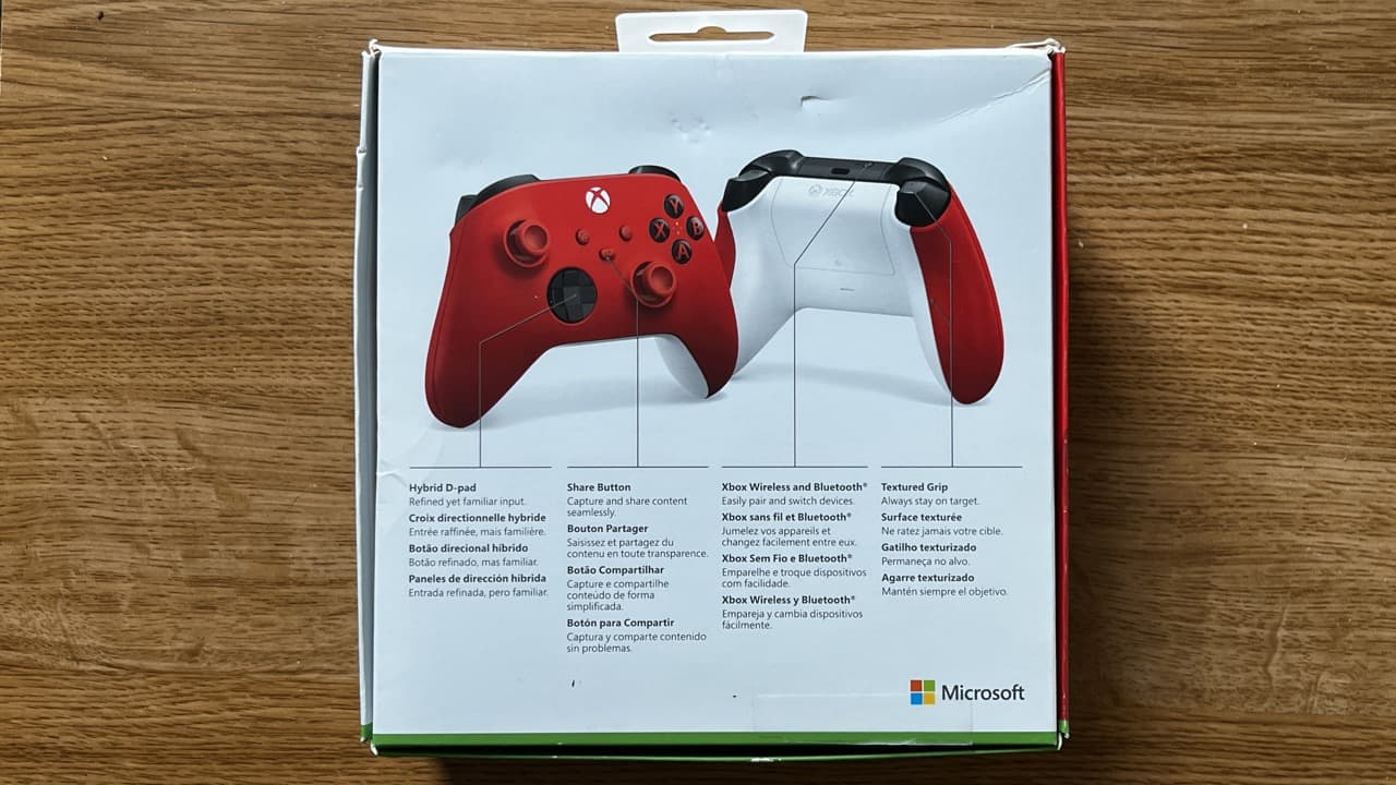 Microsoft Wireless Controller for Xbox Series X/S - Pulse Red