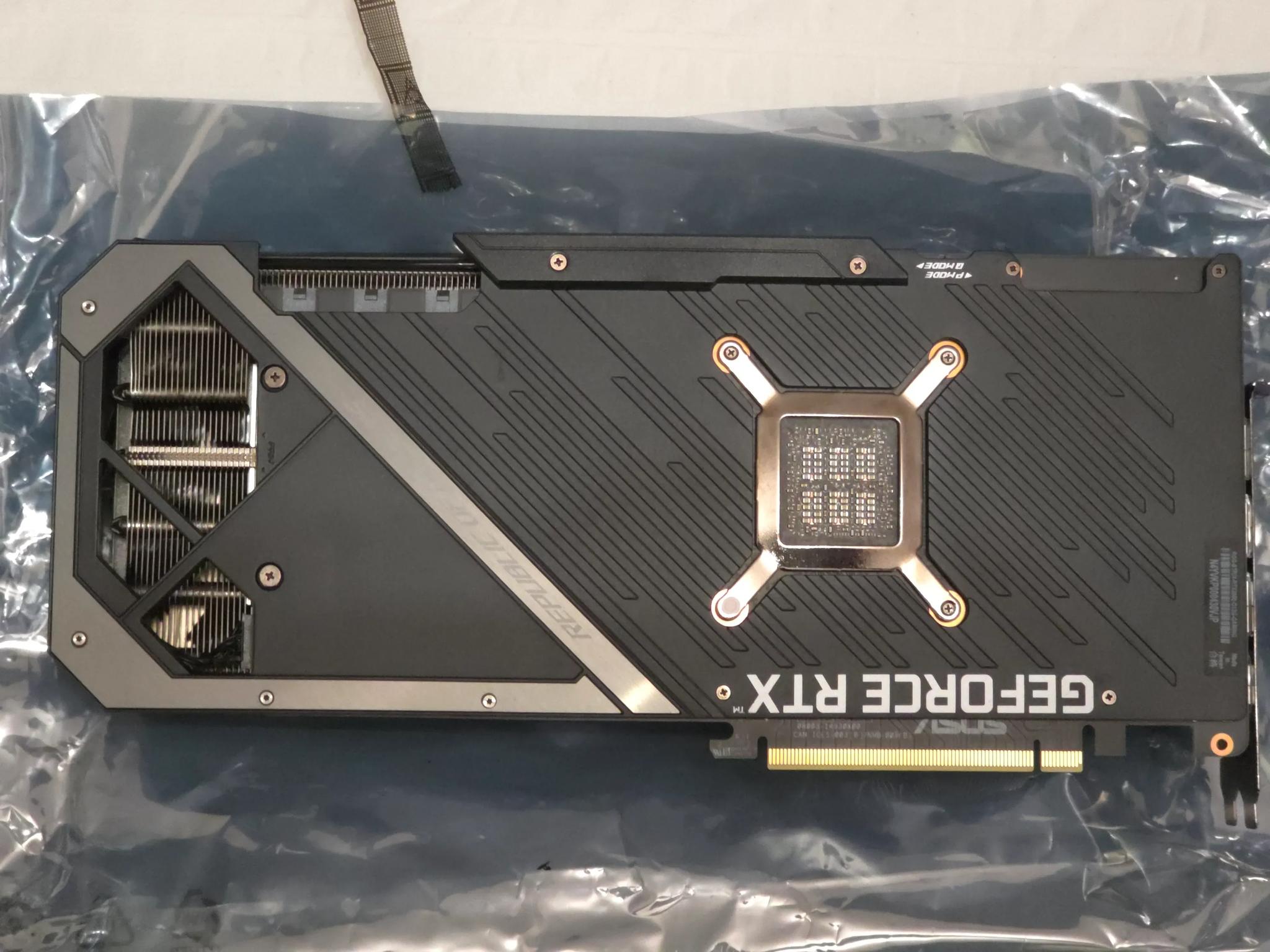 RTX 3080 ASUS ROG STRIX OC 12GB