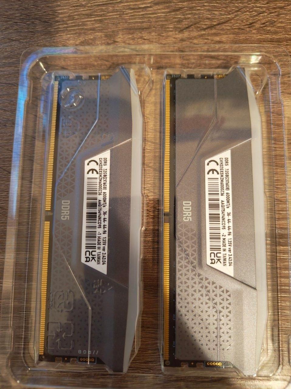 Corsair Vengeance 32GB (2x16GB) RAM DDR5 6000MHz CMH32GX5M2M6000Z36