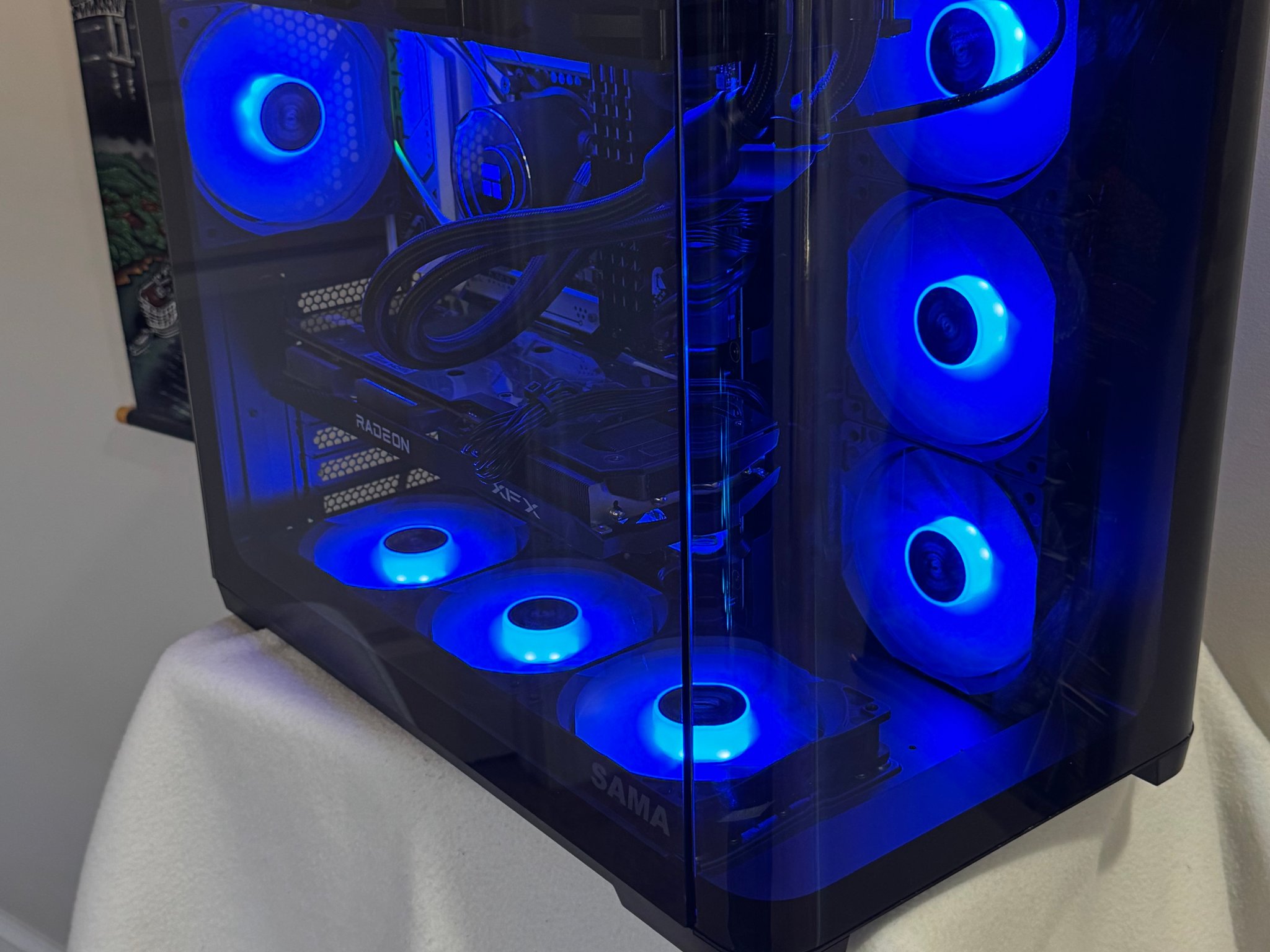 i7 12700kf RX 6700 XT 12 GB Awesome Gaming System