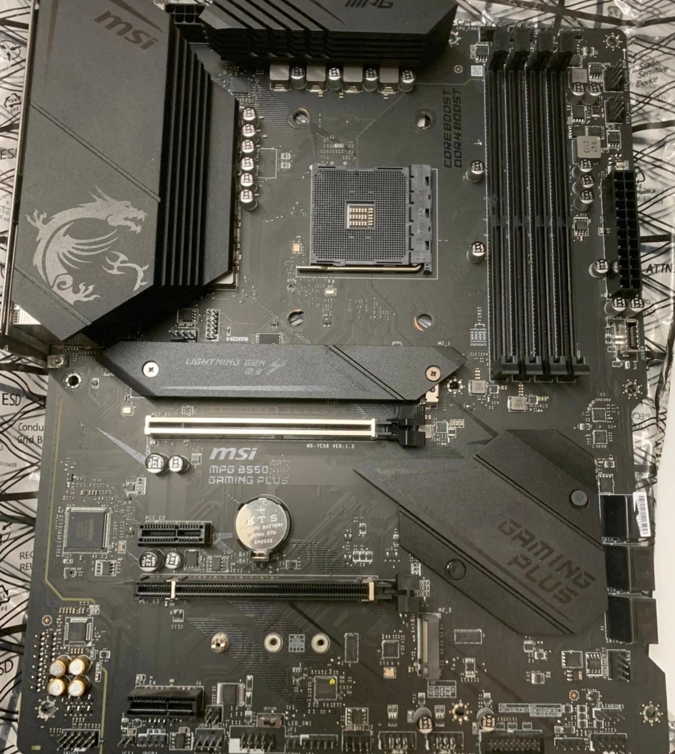 MSI - B550 GAMING PLUS (Socket AM4) AMD