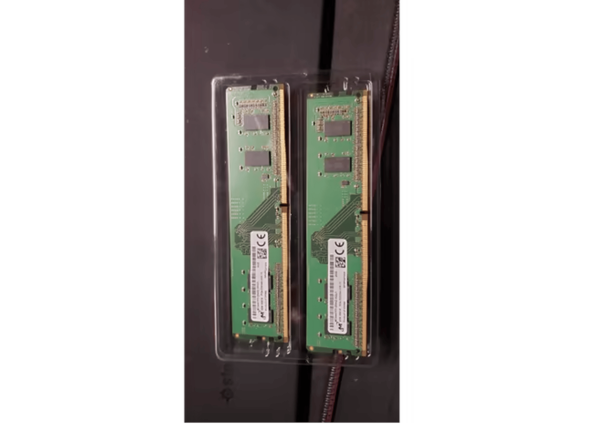 Micron 8GB 2X4GB DDR4-3200 UDIMM CP3-25600 CL22 Desktop Memory 288PIN RAM
