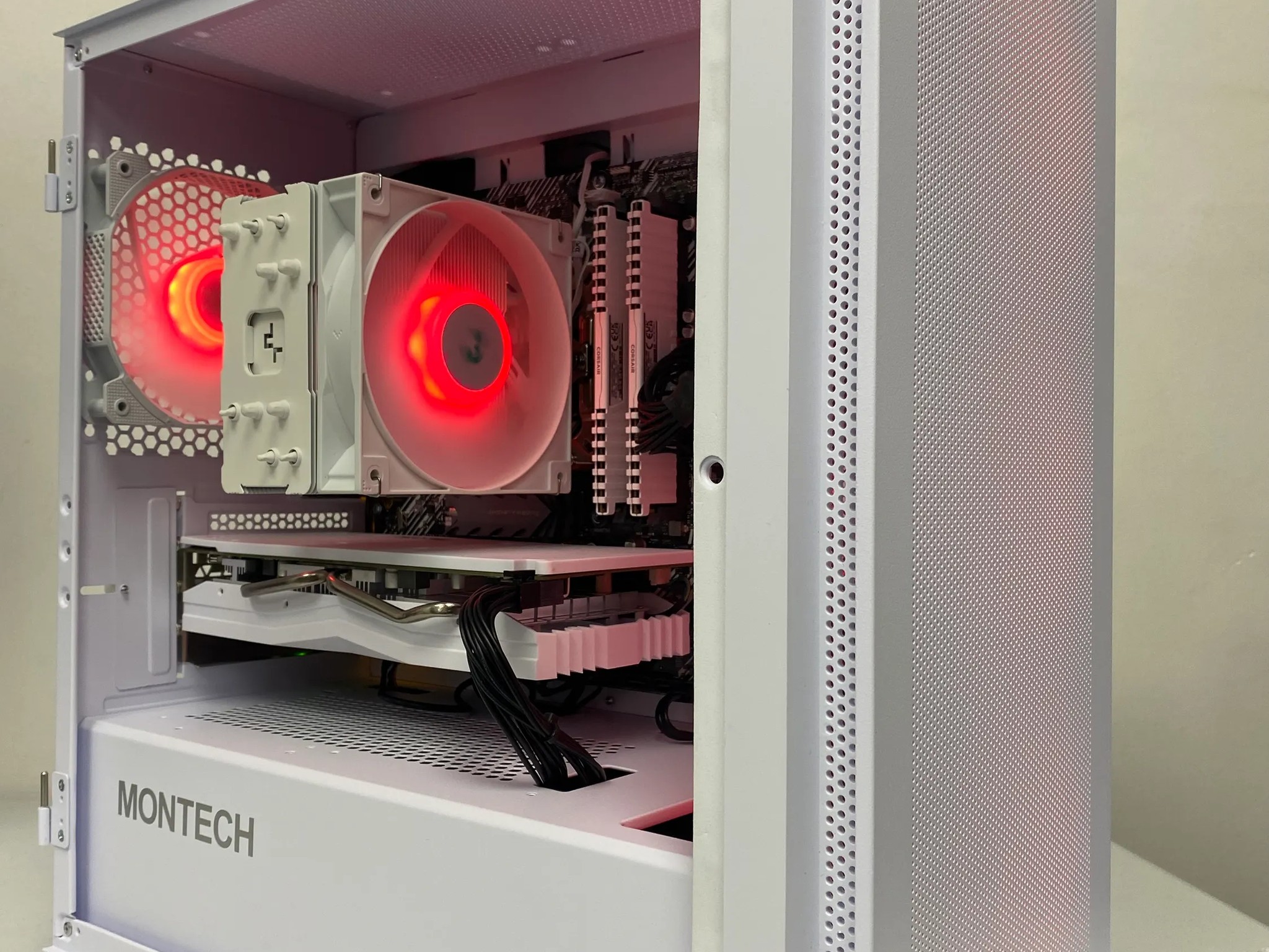 Arctic Edge - 1080p Performance PC