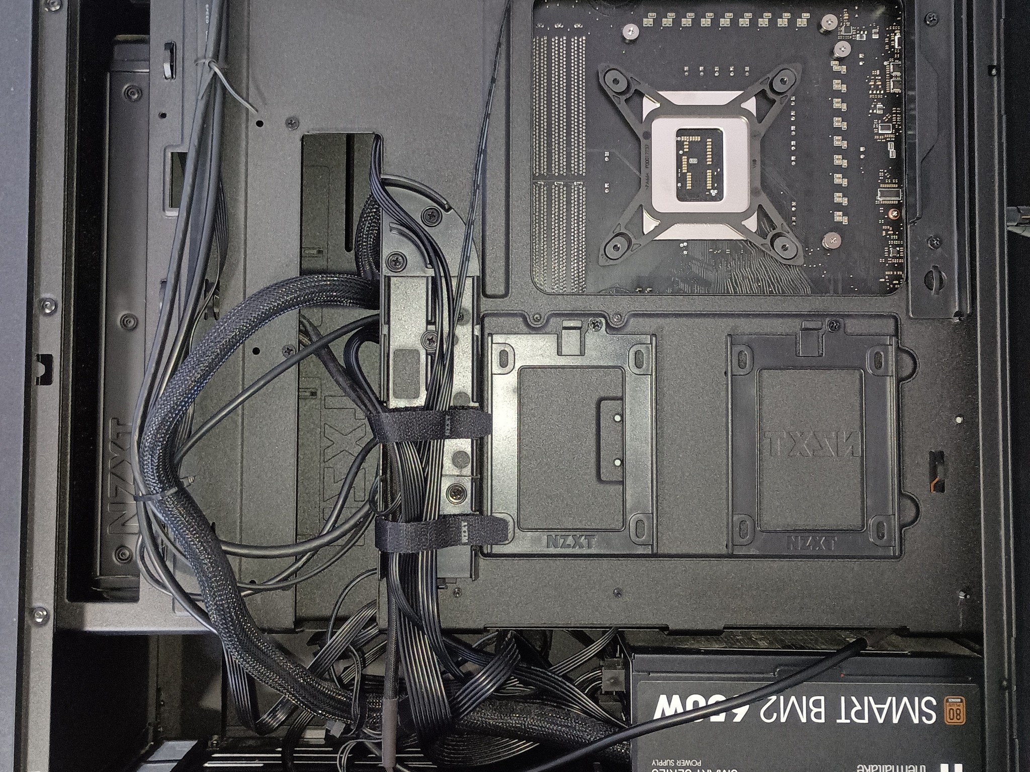 Powerfull CPU - Raptor Lake Intel Core i5, RTX 3070, CPU water cooled, Easily Upgradable