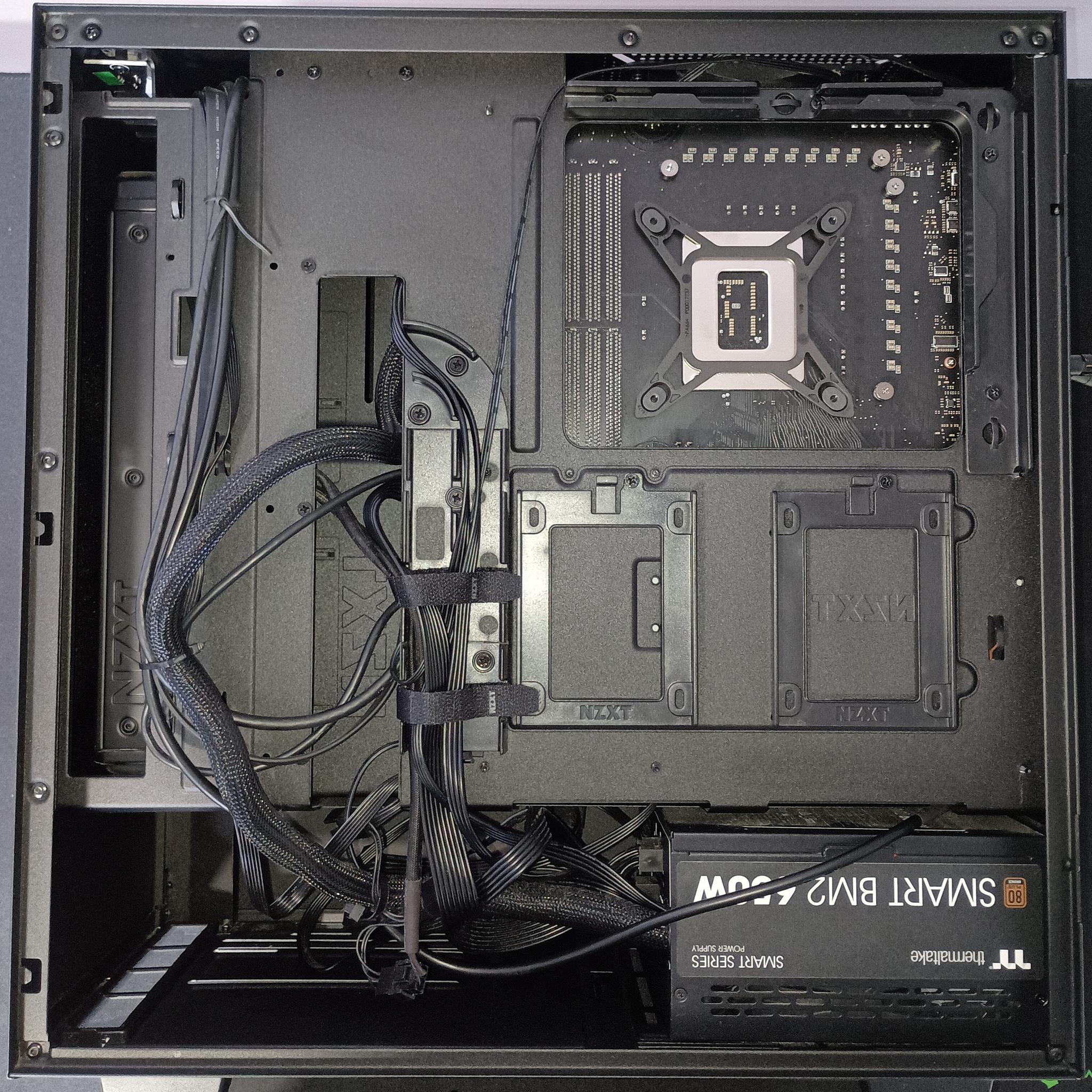 Powerfull CPU - Raptor Lake Intel Core i5, RTX 3070, CPU water cooled, Easily Upgradable