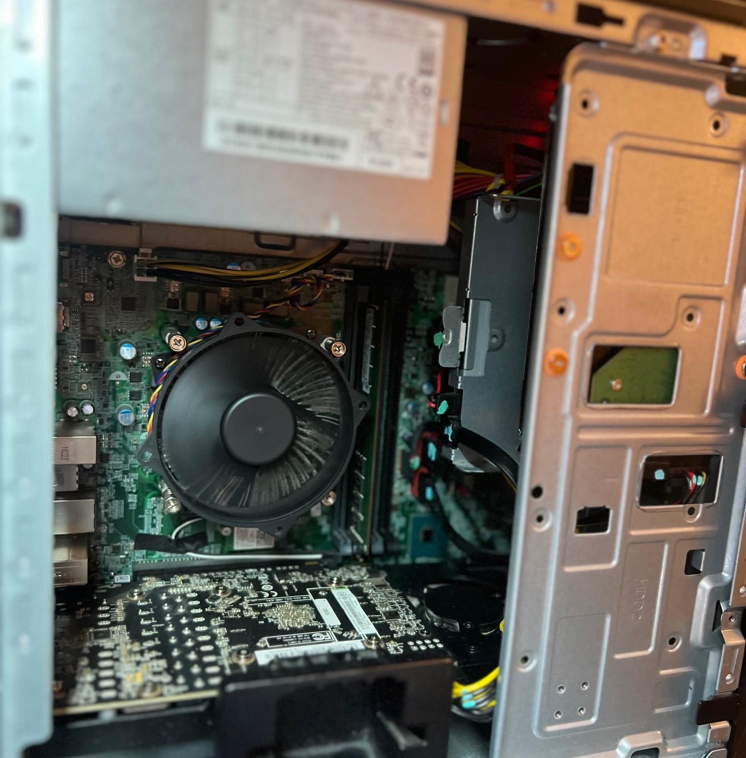 ACER Nitro N-50-600-UR15  **Budget Entry Level**