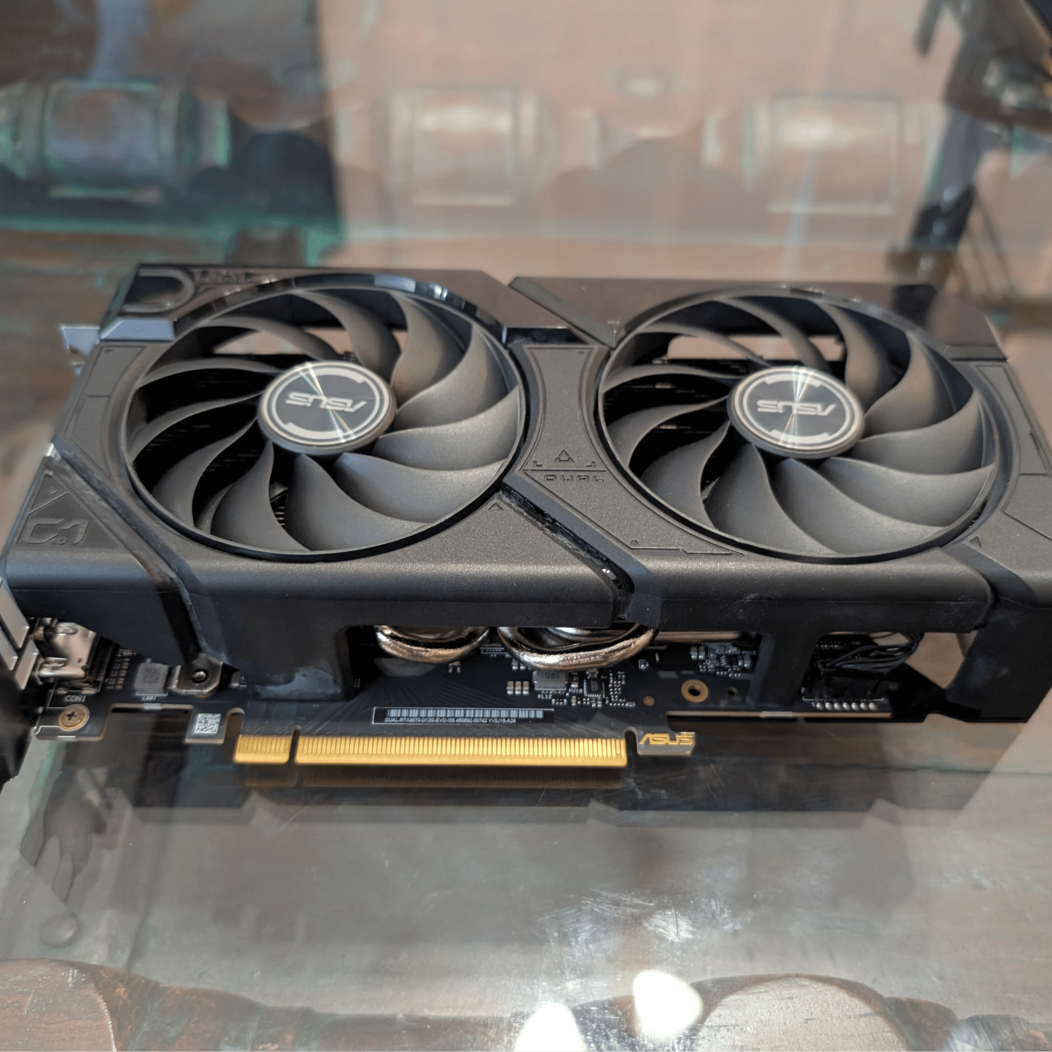 Asus RTX 4070 OC Dual Evo 12GB