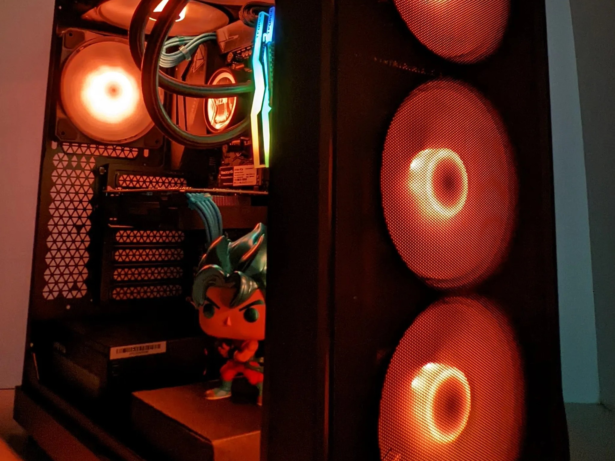 Super🔵 Kamè-Wave🌊| Ryzen 5@4GHz |RX5500(XT)|16GB DDR4 RAM(TFORCE)| 1TB NVMe SSD| Windows 11 Pro