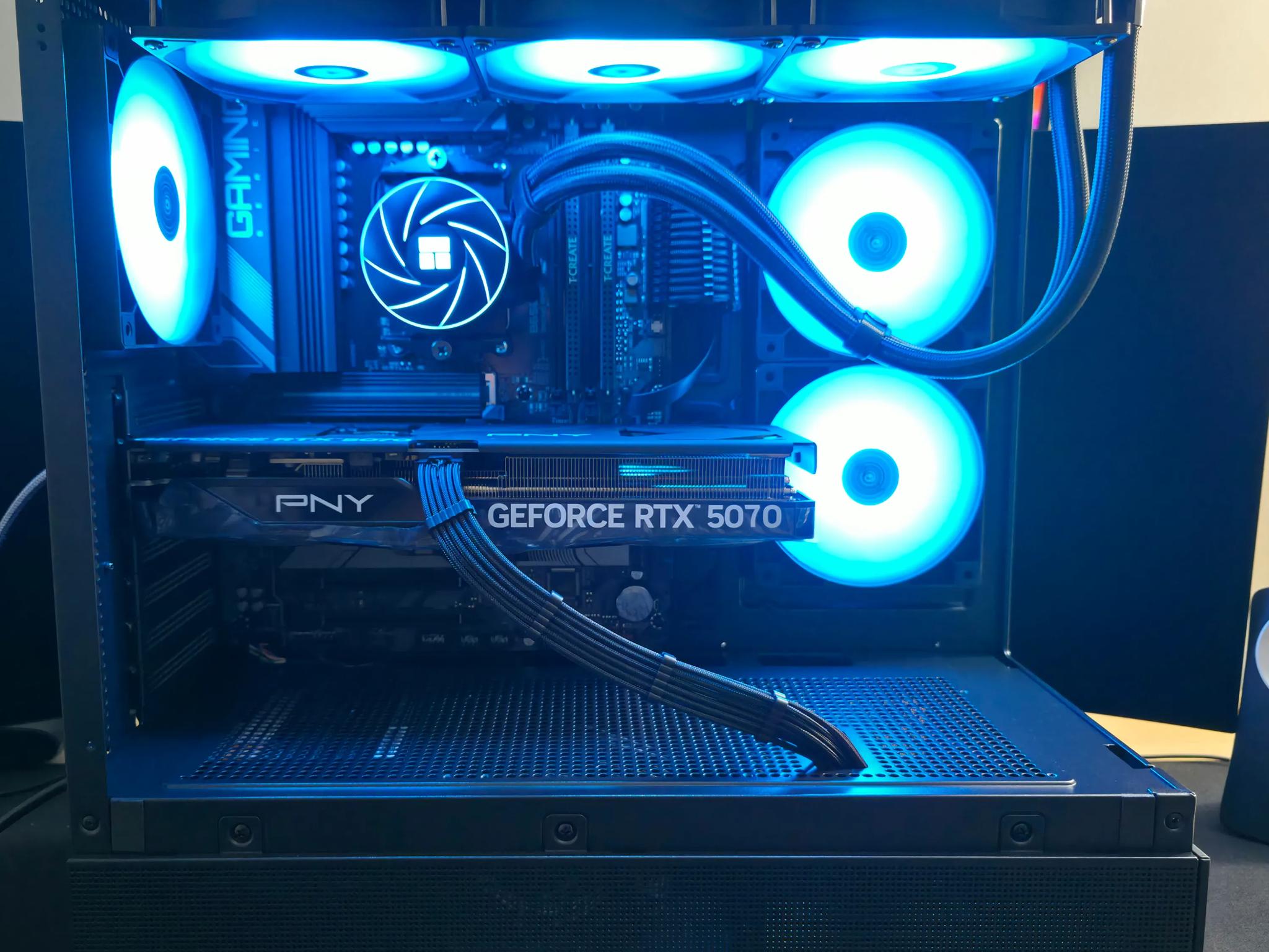 DARKMATTER | RTX 5070 OC | AMD R7 9700X | 32GB DDR5 6000 CL30 | 2TB | 360mm AIO | 850W PSU PCIE 5.0