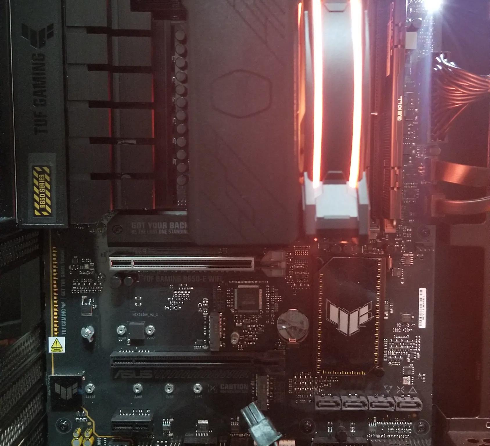 Solid Gaming PC Core || 7800X3D || 2 TB SSD
